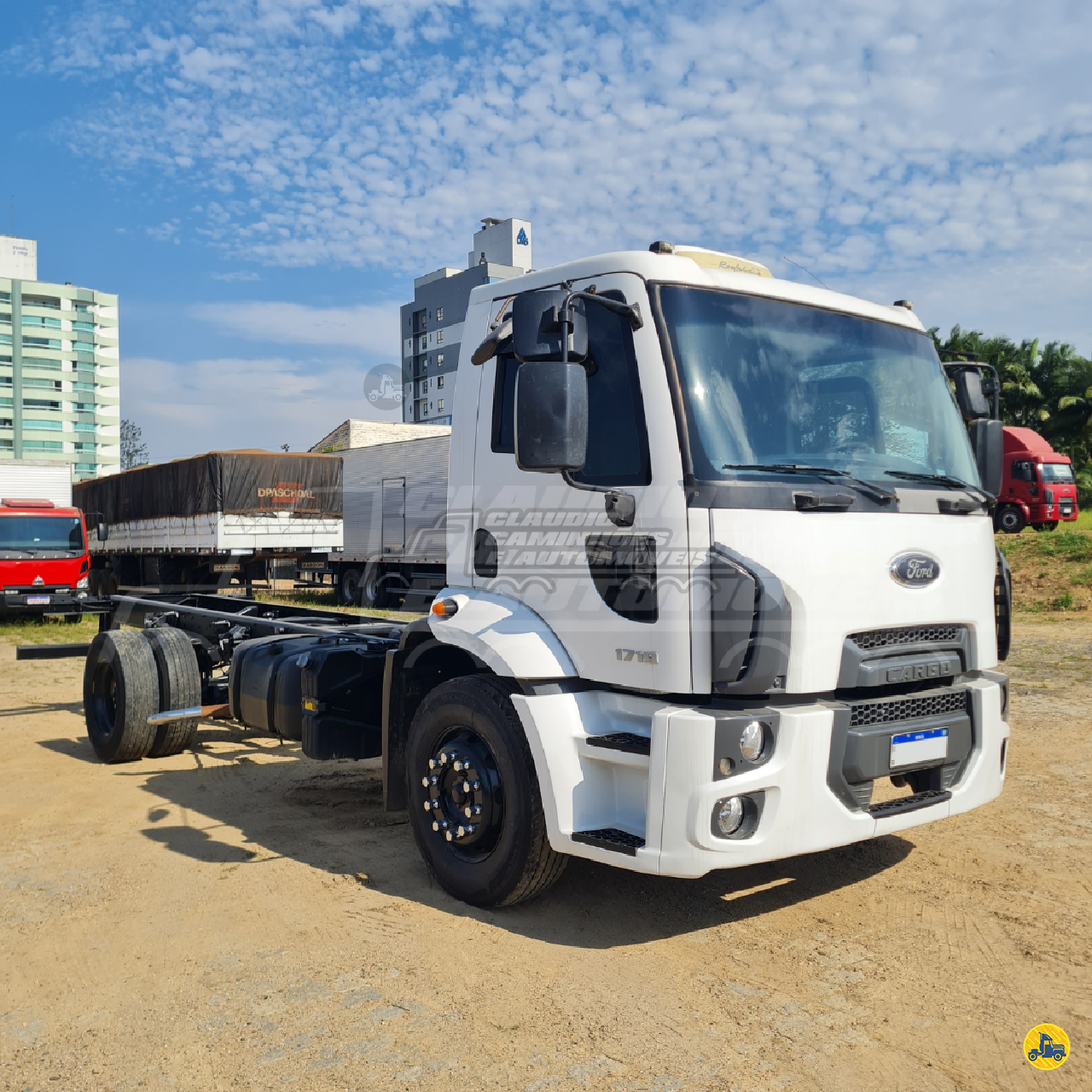 CAMINHAO FORD CARGO 1719 Chassis Toco 4x2 Claudio Caminhões INDAIAL SANTA CATARINA SC