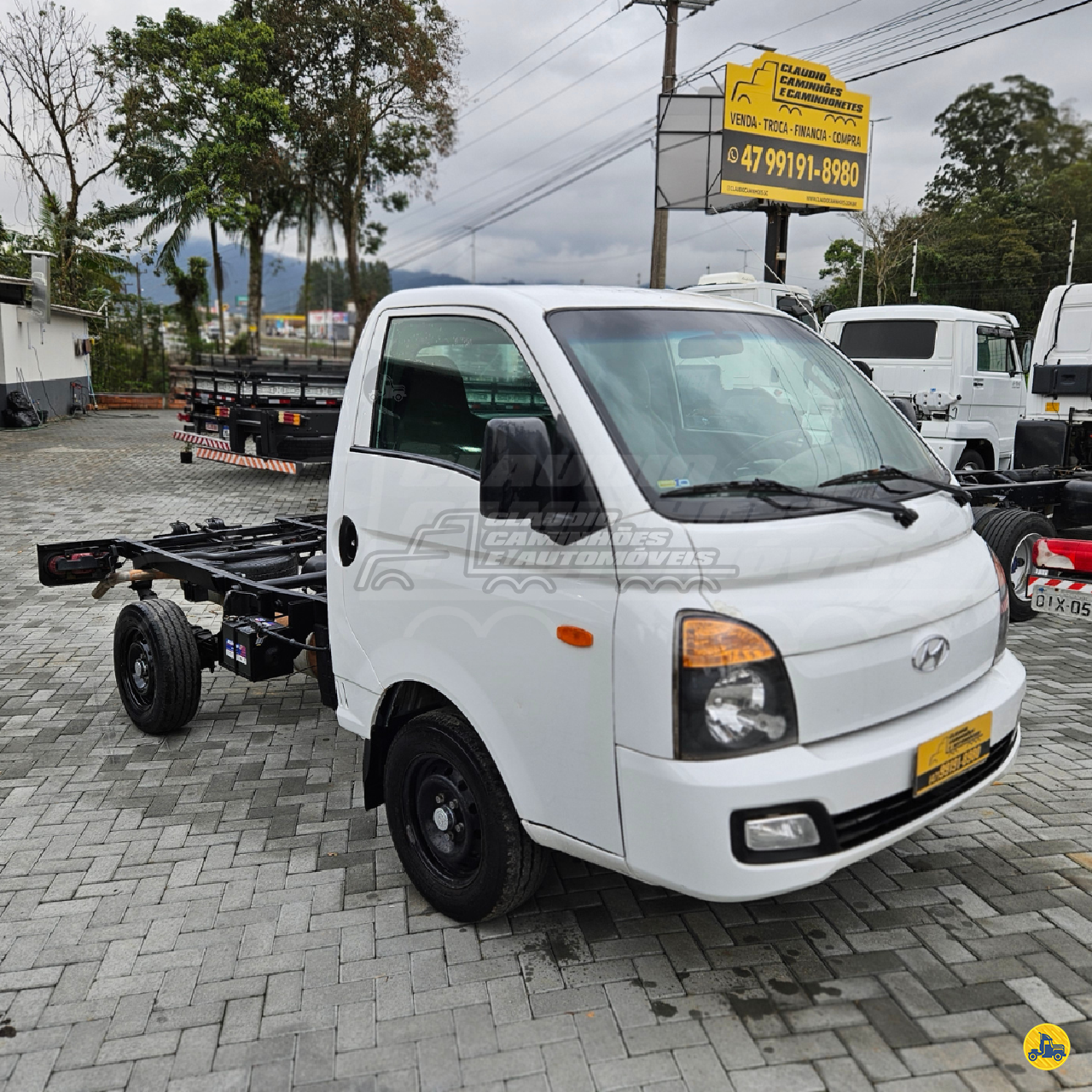 CAMINHAO HYUNDAI HR Chassis 3/4 4x2 Claudio Caminhões INDAIAL SANTA CATARINA SC