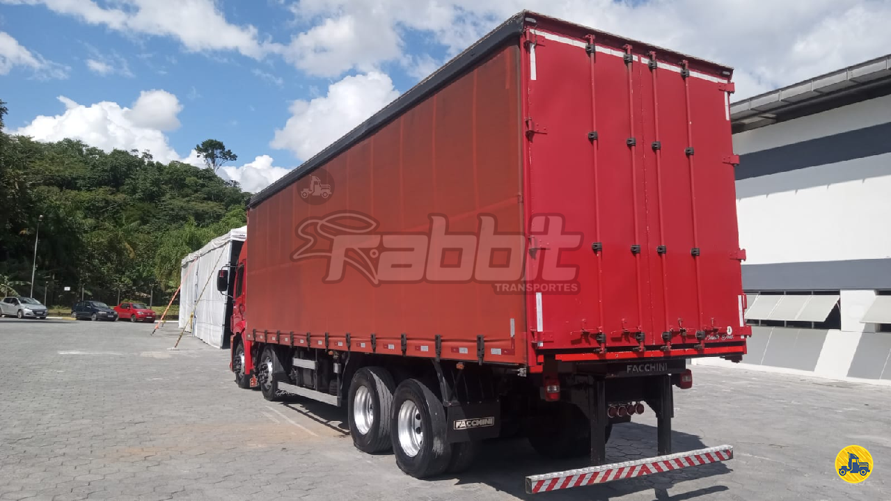 CAMINHAO VOLKSWAGEN VW 30330 Baú Sider BiTruck 8x2 Rabbit Transportes BLUMENAU SANTA CATARINA SC
