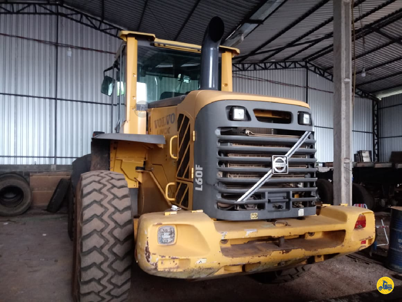 PA CARREGADEIRA VOLVO L60F Megatron Transportes SANTO ANTONIO DO SUDOESTE PARANÁ PR