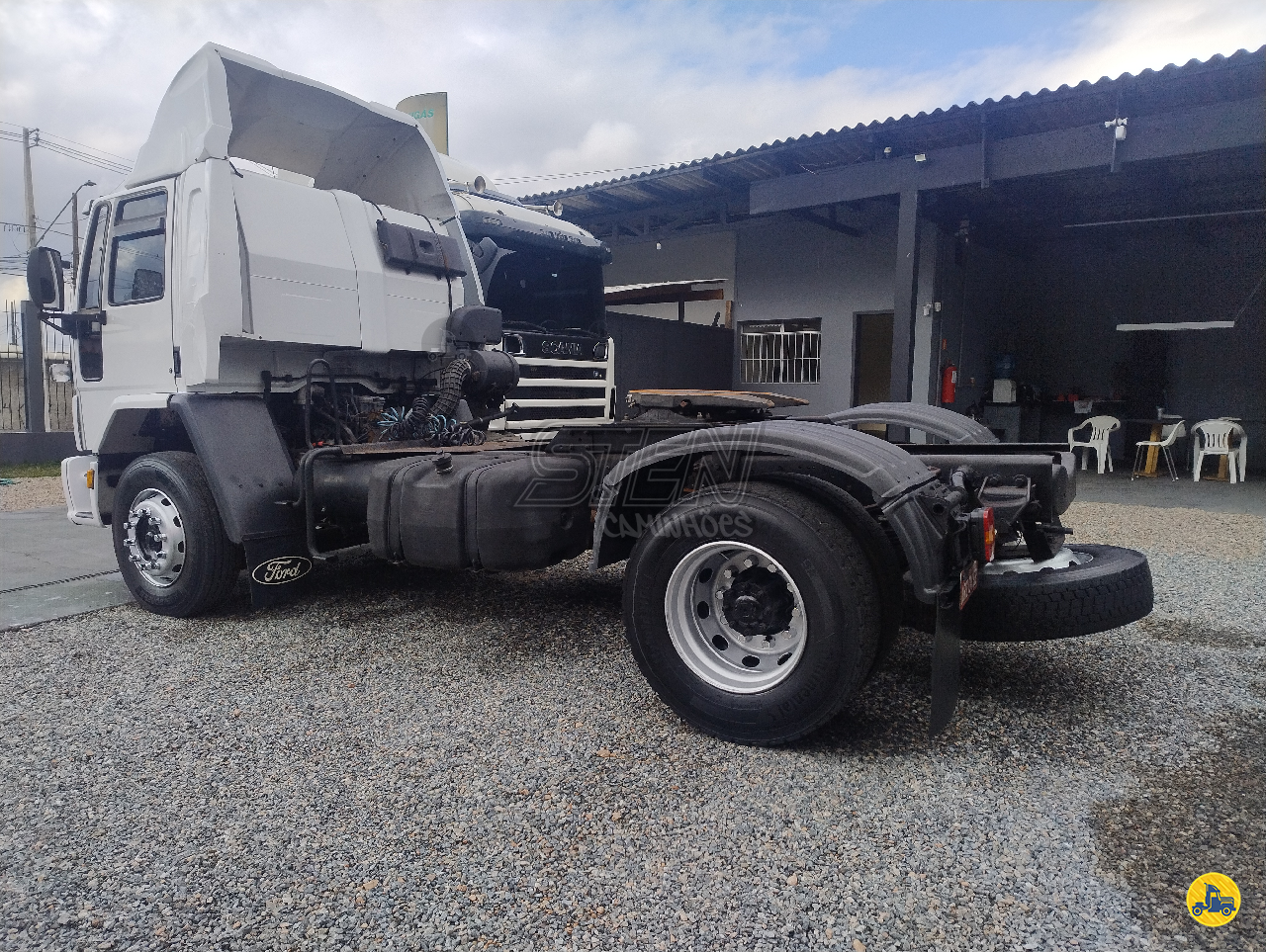 CAMINHAO FORD CARGO 4532 Cavalo Mecânico Cavalo 4x2 Sten Caminhões  CURITIBA PARANÁ PR