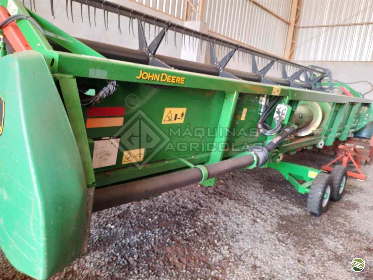 PLATAFORMA COLHEITADEIRA JOHN DEERE SERIE 600 GP Máquinas Agrícolas MARINGA PARANÁ PR