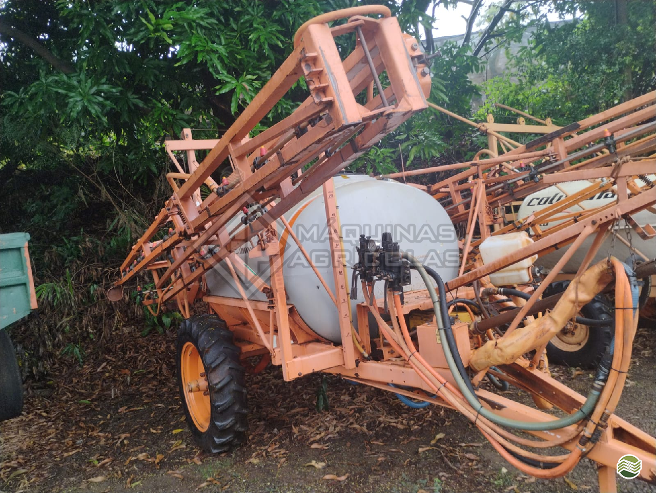 PULVERIZADOR JACTO COLUMBIA A17 Arrasto GP Máquinas Agrícolas MARINGA PARANÁ PR