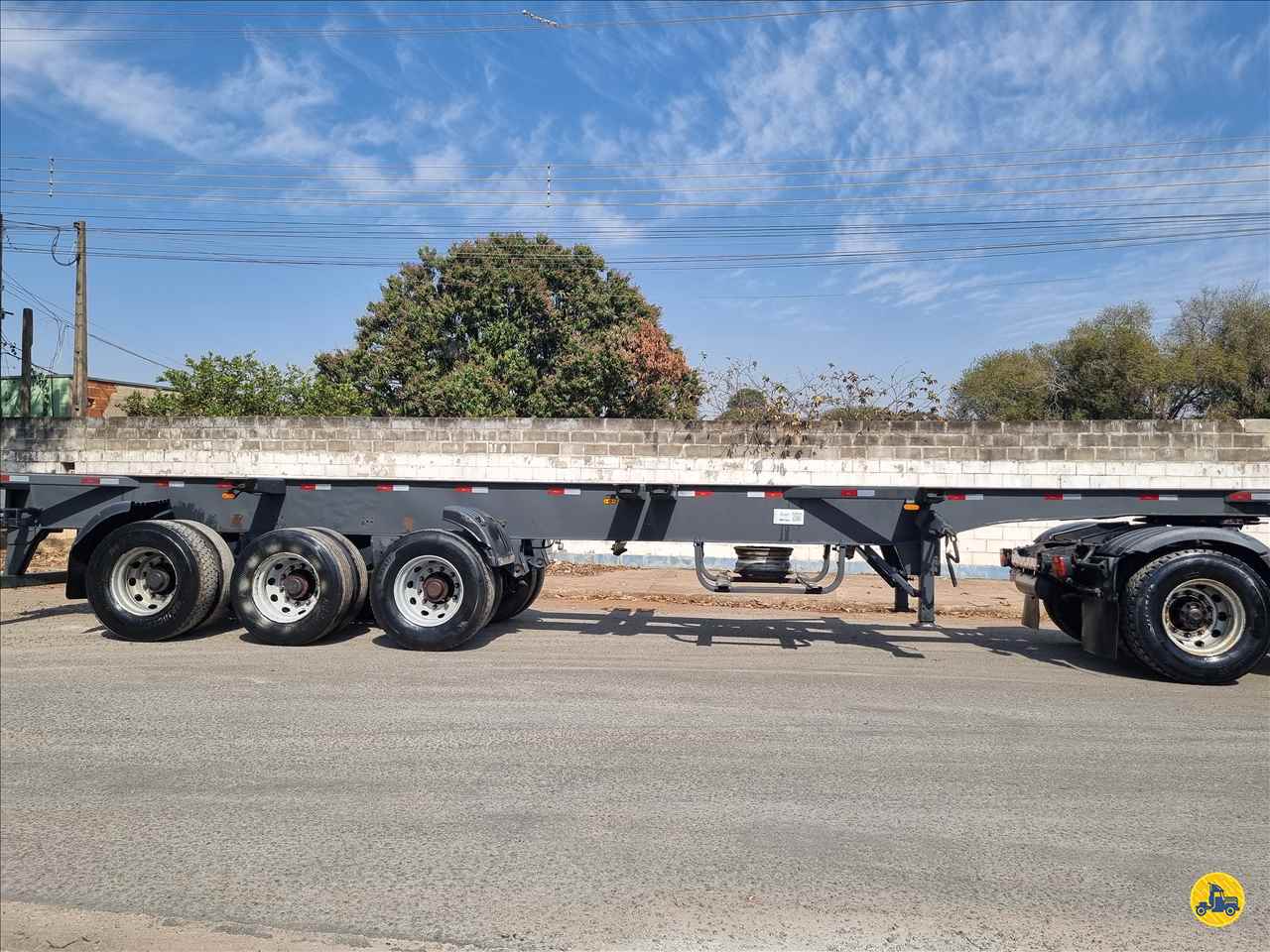 CARRETA SEMI-REBOQUE PORTA-CONTAINER Conlog - São Paulo PAULINIA SÃO PAULO SP
