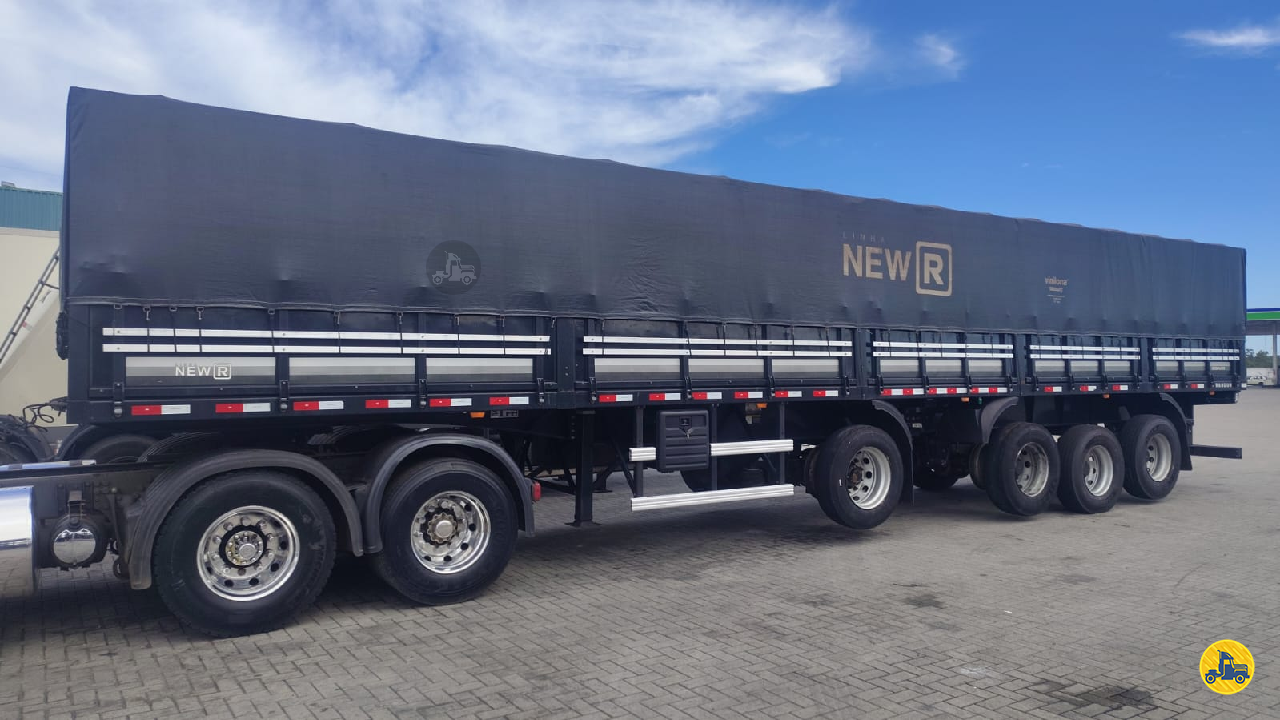 CARRETA SEMI-REBOQUE GRANELEIRO Rodozan Implementos Rodoviários - Librelato ITAPETININGA SÃO PAULO SP