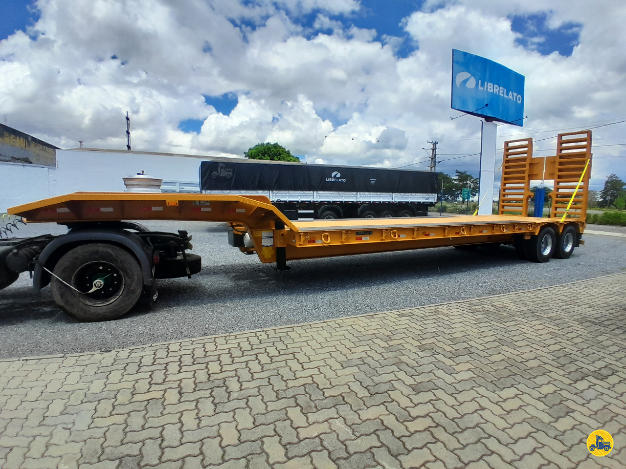 CARRETA SEMI-REBOQUE PRANCHA Reta Rodozan Implementos Rodoviários - Librelato ITAPETININGA SÃO PAULO SP