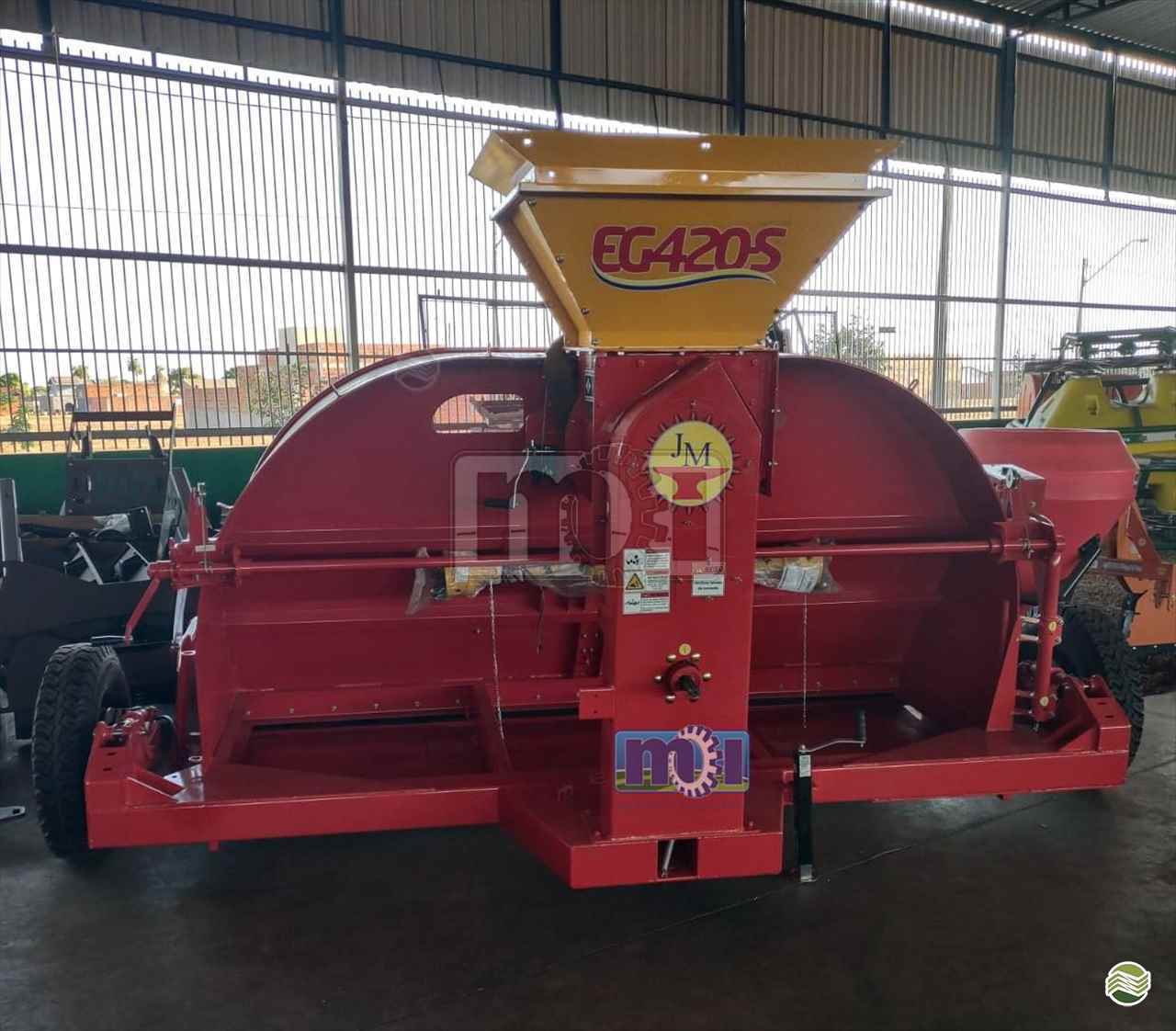 IMPLEMENTOS AGRICOLAS EMBUTIDORA EMBUTIDORA DE GRÃOS Moi Maquinas e Implementos Agricolas PORTO NACIONAL TOCANTINS TO