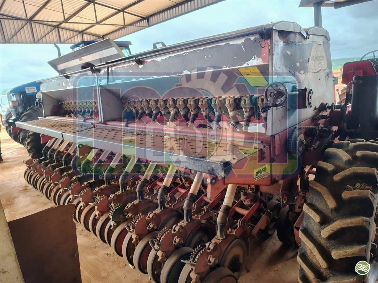 SEMEADEIRA SEMEATO SSM 27 Moi Maquinas e Implementos Agricolas PORTO NACIONAL TOCANTINS TO