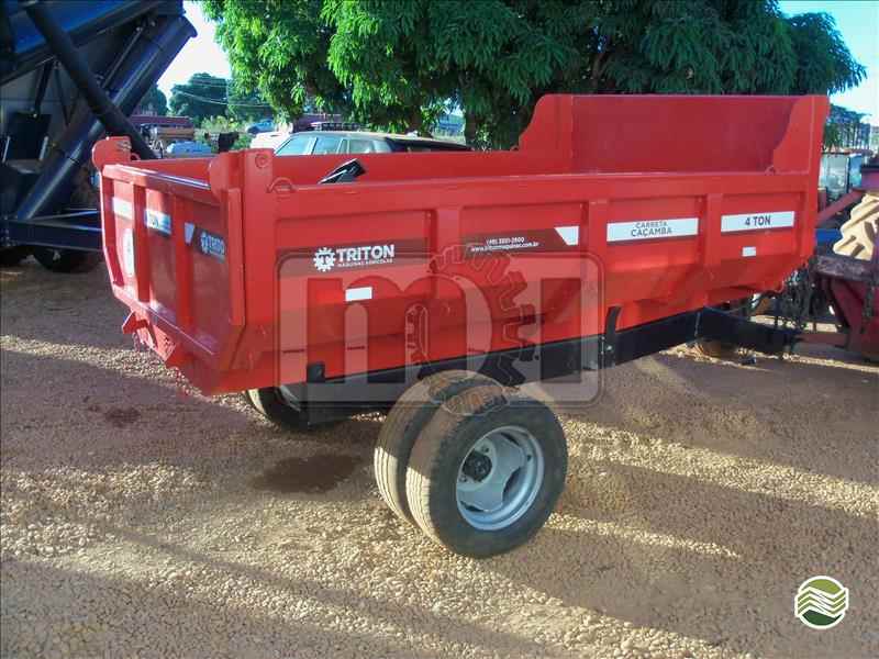 IMPLEMENTOS AGRICOLAS CARRETA AGRÍCOLA CARRETA BASCULANTE Moi Maquinas e Implementos Agricolas PORTO NACIONAL TOCANTINS TO