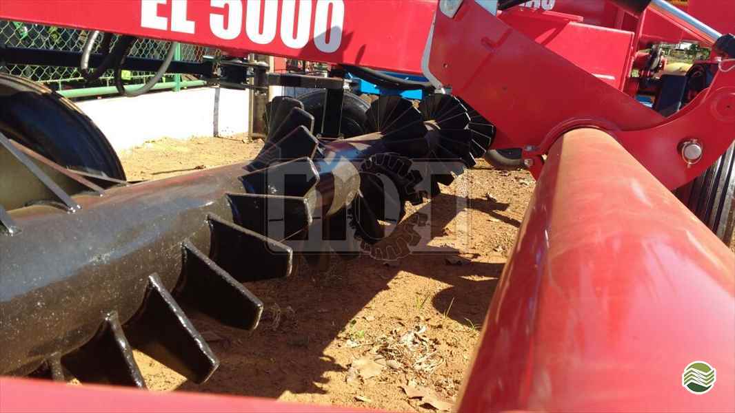 IMPLEMENTOS AGRICOLAS ENLEIRADOR ENLEIRADOR DE PEDRAS Moi Maquinas e Implementos Agricolas PORTO NACIONAL TOCANTINS TO