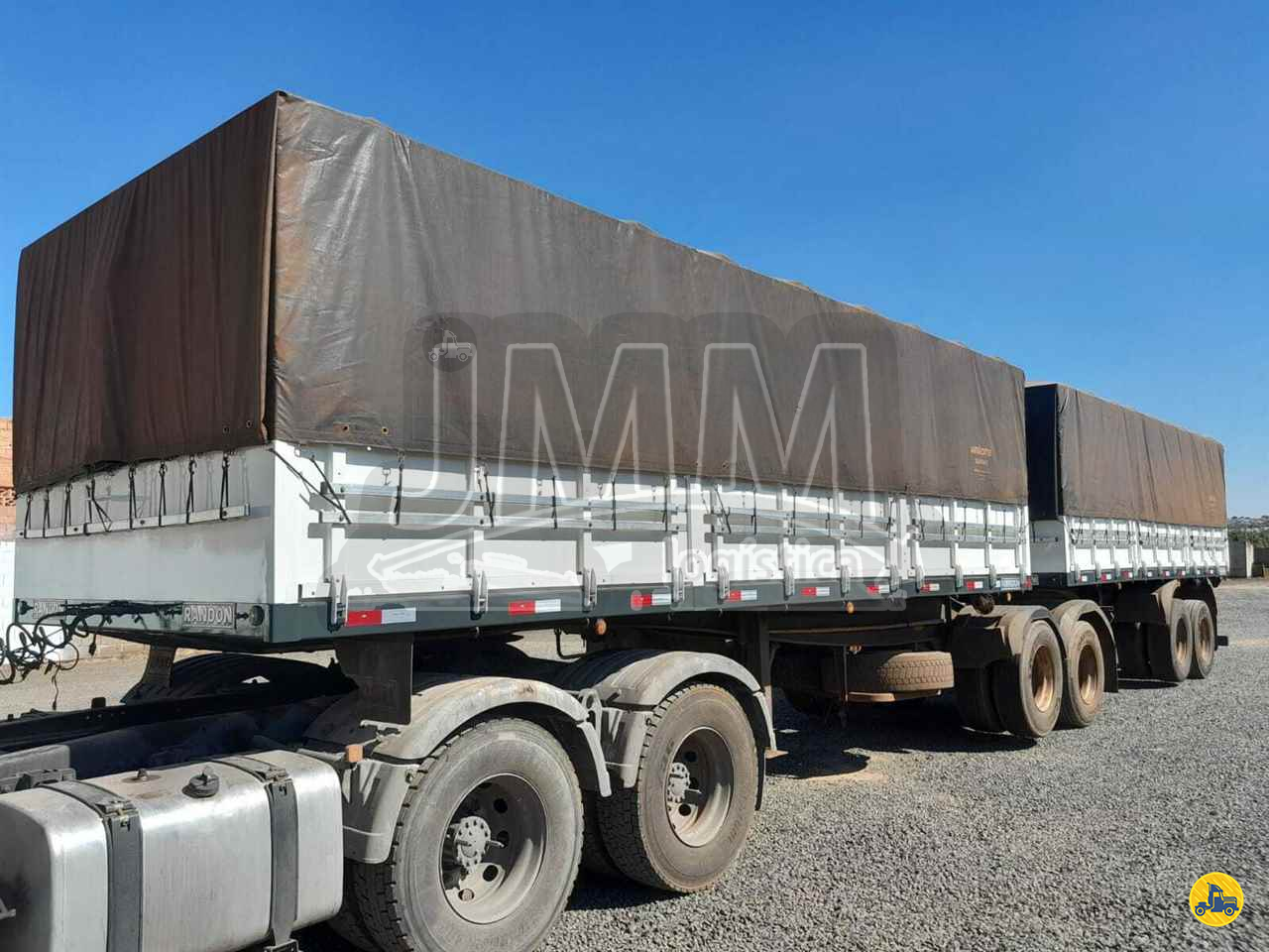 CARRETA BITREM GRANELEIRO JMM Logistica RIBEIRAO PRETO SÃO PAULO SP