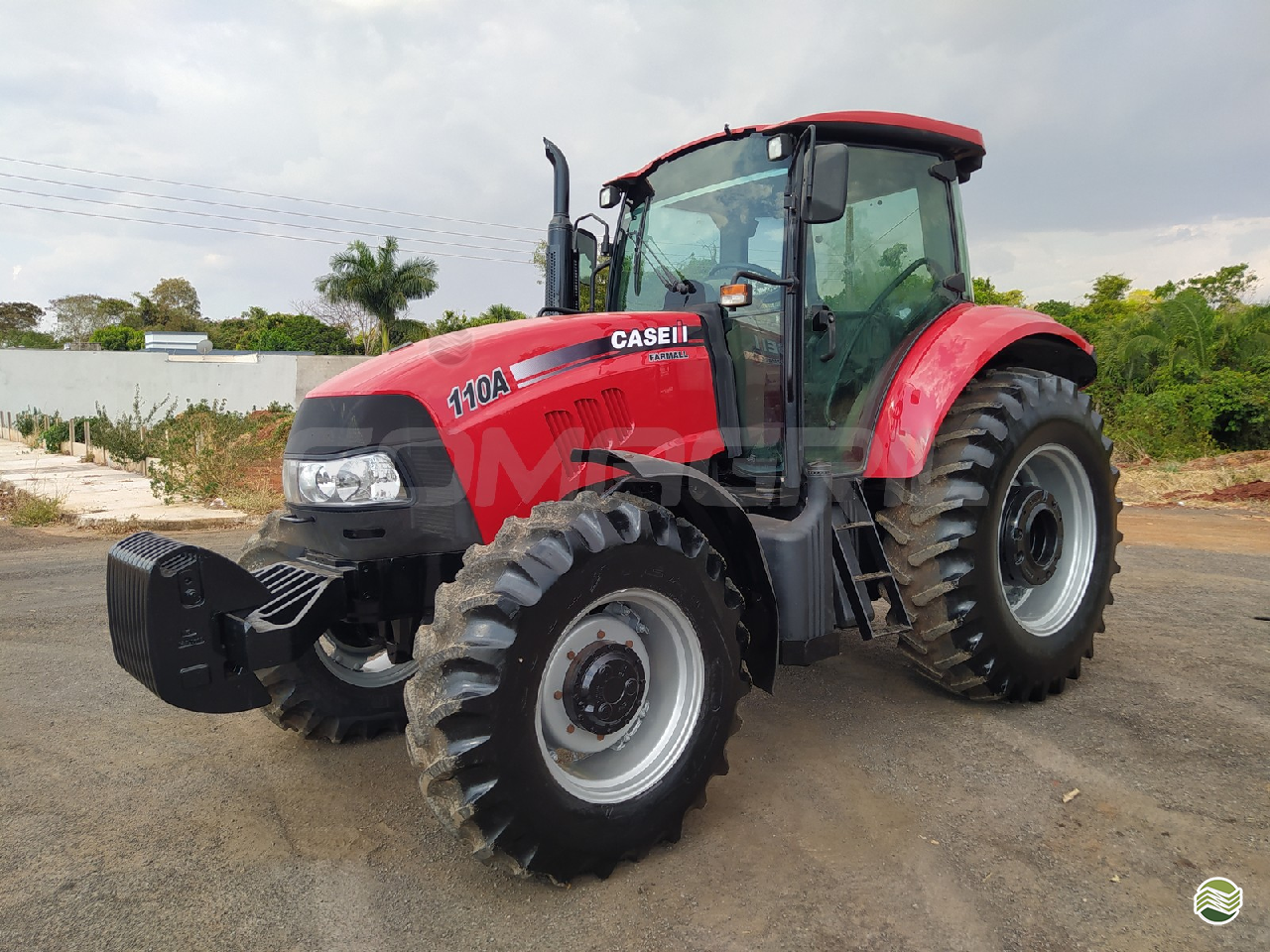 TRATOR CASE CASE Farmall 110 Tração 4x4 Gomagril Máquinas Agrícolas TANGARA DA SERRA MATO GROSSO MT