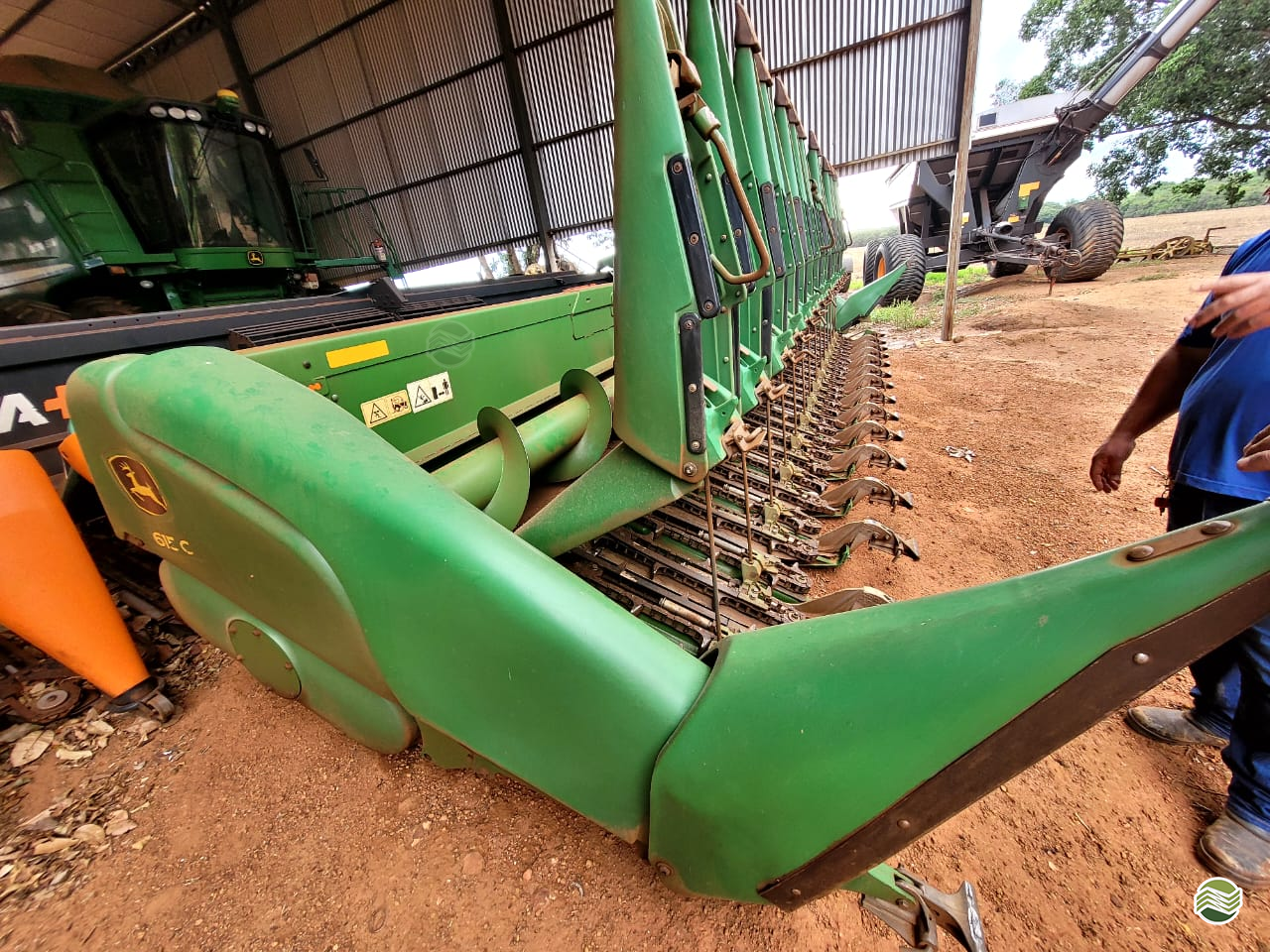 PLATAFORMA COLHEITADEIRA JOHN DEERE JOHN DEERE 615C Pró Campo Concessionária Stara - Rondonópolis RONDONOPOLIS MATO GROSSO MT