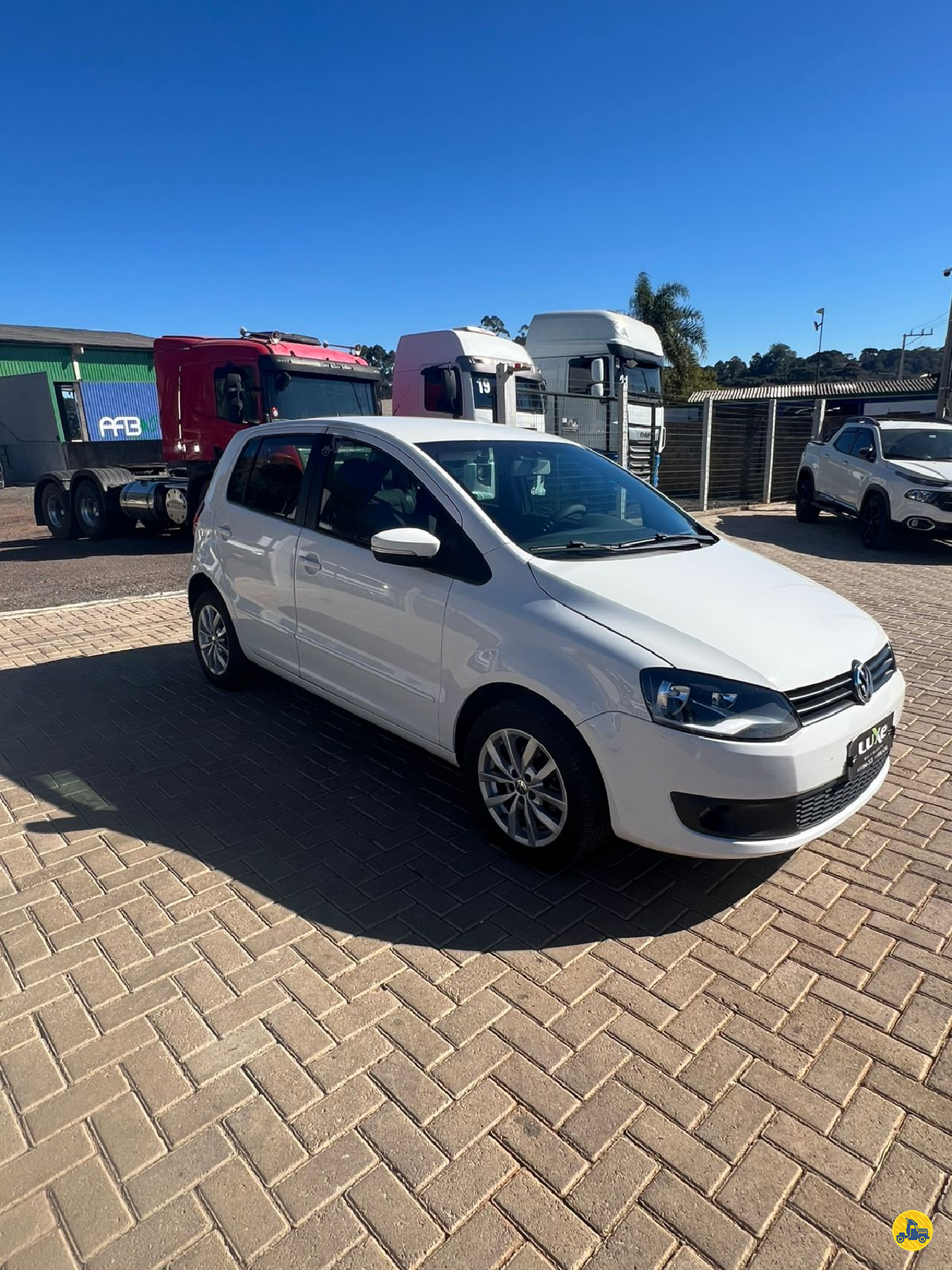 CARRO VW - Volkswagen Fox 1.0 MI Luxe Multimarcas CASTRO PARANÁ PR