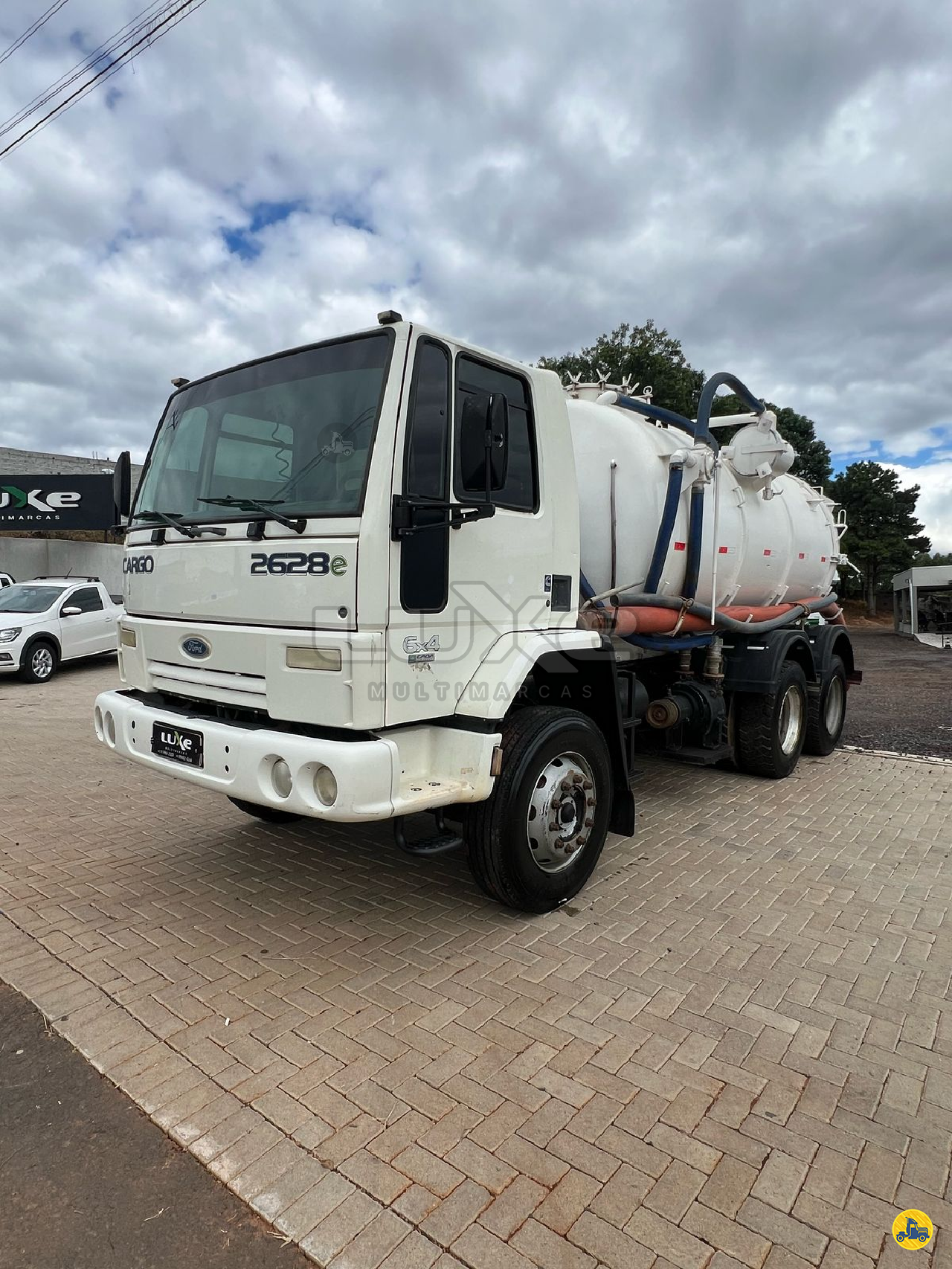 CAMINHAO FORD CARGO 2628 Tanque Aço Truck 6x4 Luxe Multimarcas CASTRO PARANÁ PR