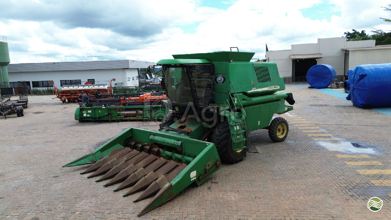COLHEITADEIRA JOHN DEERE JOHN DEERE 1450 D.Agro GUAIRA SÃO PAULO SP