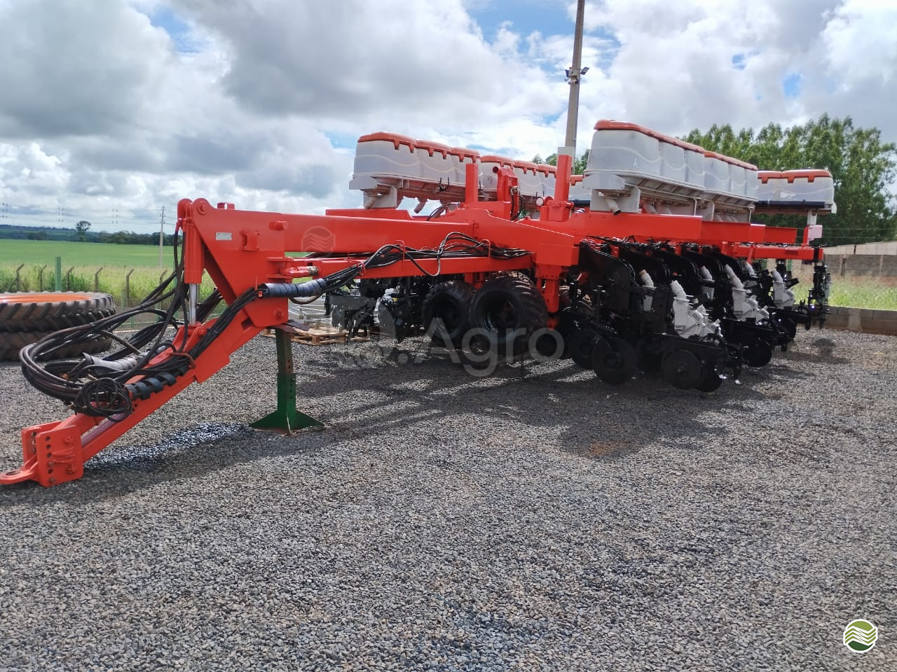 PLANTADEIRA JUMIL JM 8090 PD TERRA D.Agro GUAIRA SÃO PAULO SP