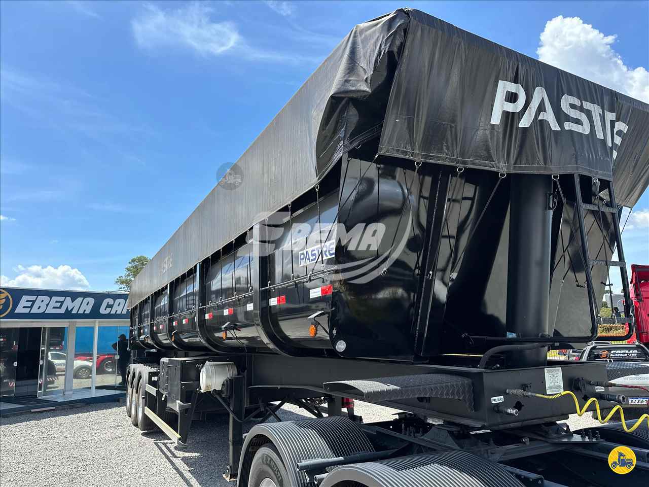 CARRETA SEMI-REBOQUE BASCULANTE Ebema Caminhões SAO JOSE DOS PINHAIS PARANÁ PR