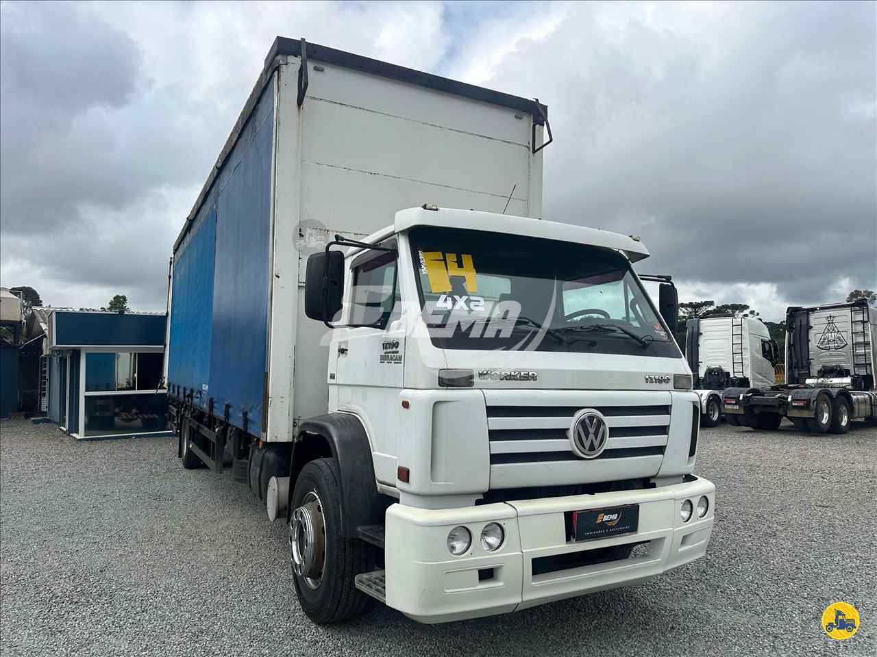 CAMINHAO VOLKSWAGEN VW 17190 Baú Sider Toco 4x2 Ebema Caminhões SAO JOSE DOS PINHAIS PARANÁ PR