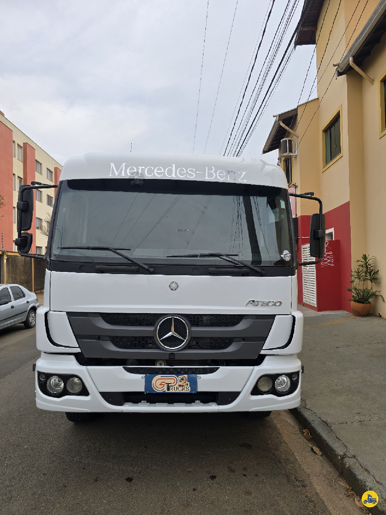 CAMINHAO MERCEDES-BENZ MB 1719 Carga Seca Toco 4x2 GP Trucks PIRACICABA SÃO PAULO SP
