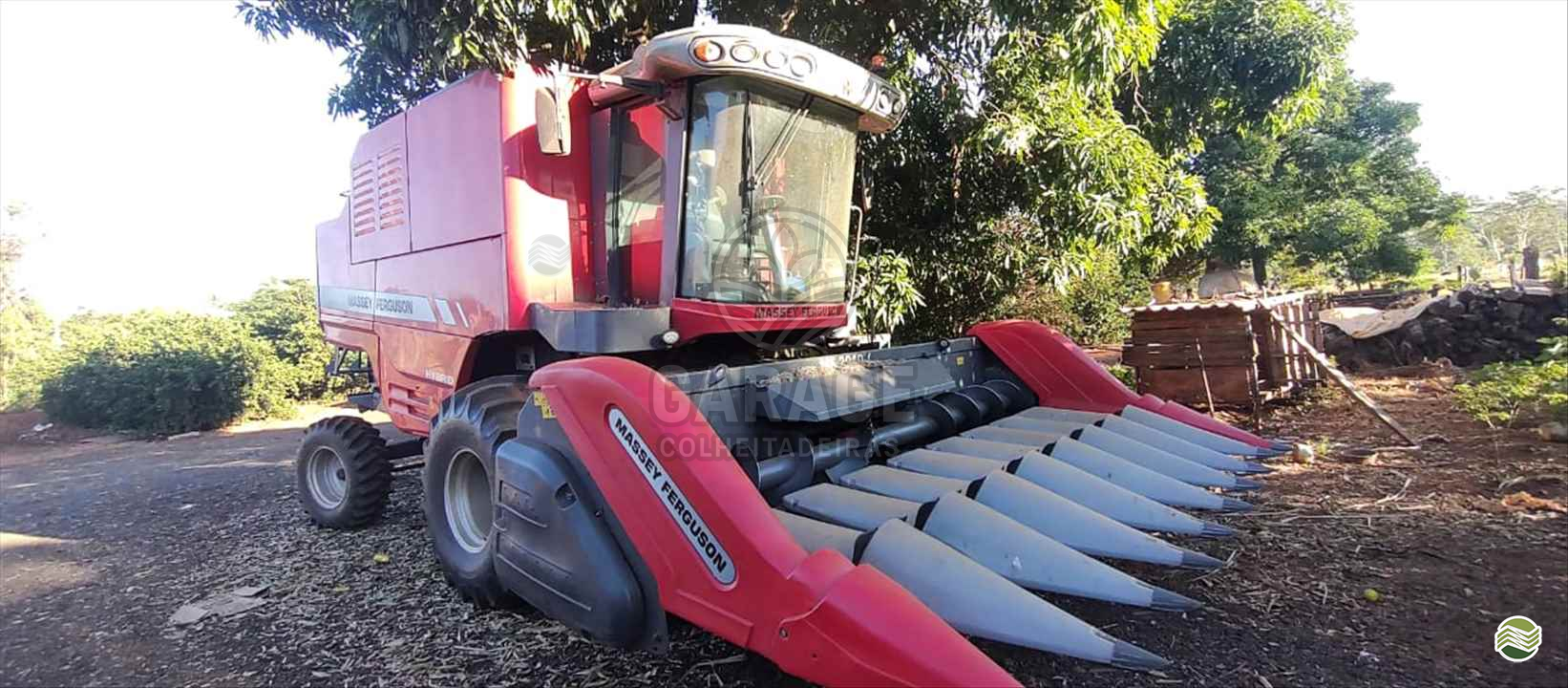 COLHEITADEIRA MASSEY FERGUSON MF 4690 Garage Colheitadeiras  ARAGUARI MINAS GERAIS MG