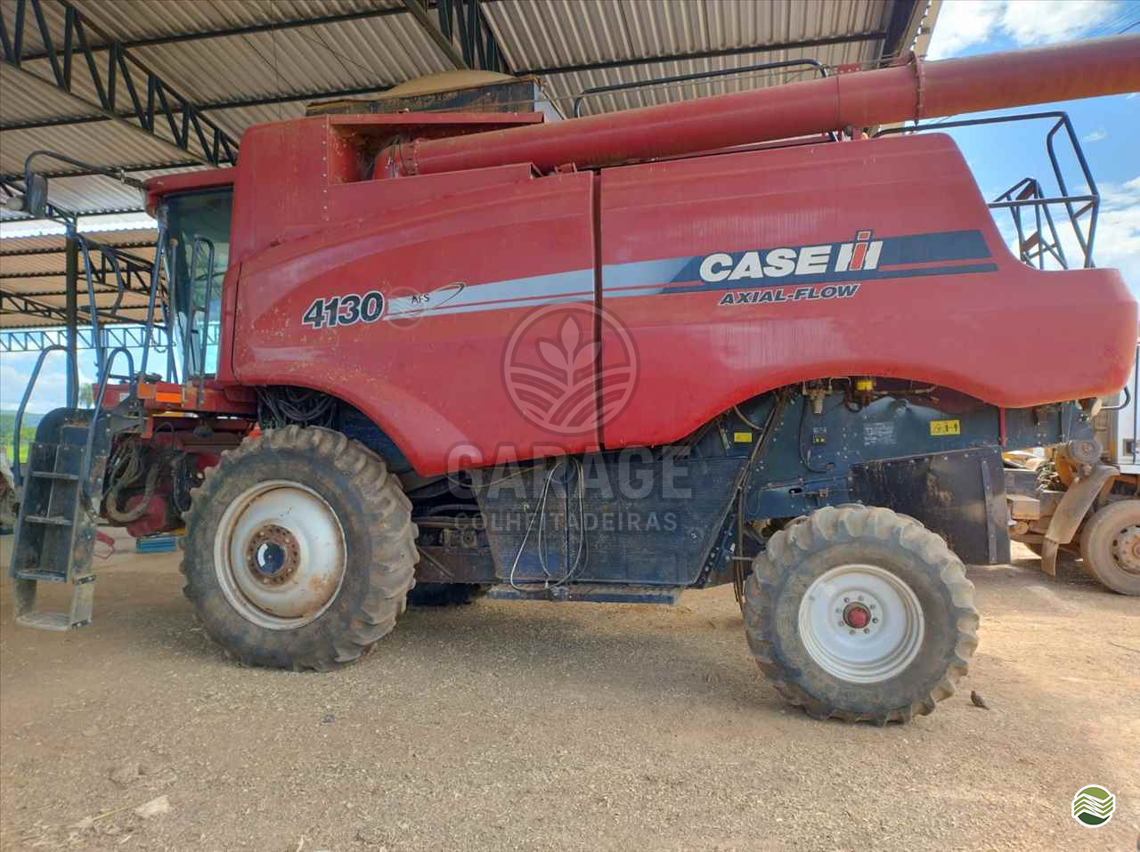 COLHEITADEIRA CASE CASE 4130 Garage Colheitadeiras  ARAGUARI MINAS GERAIS MG
