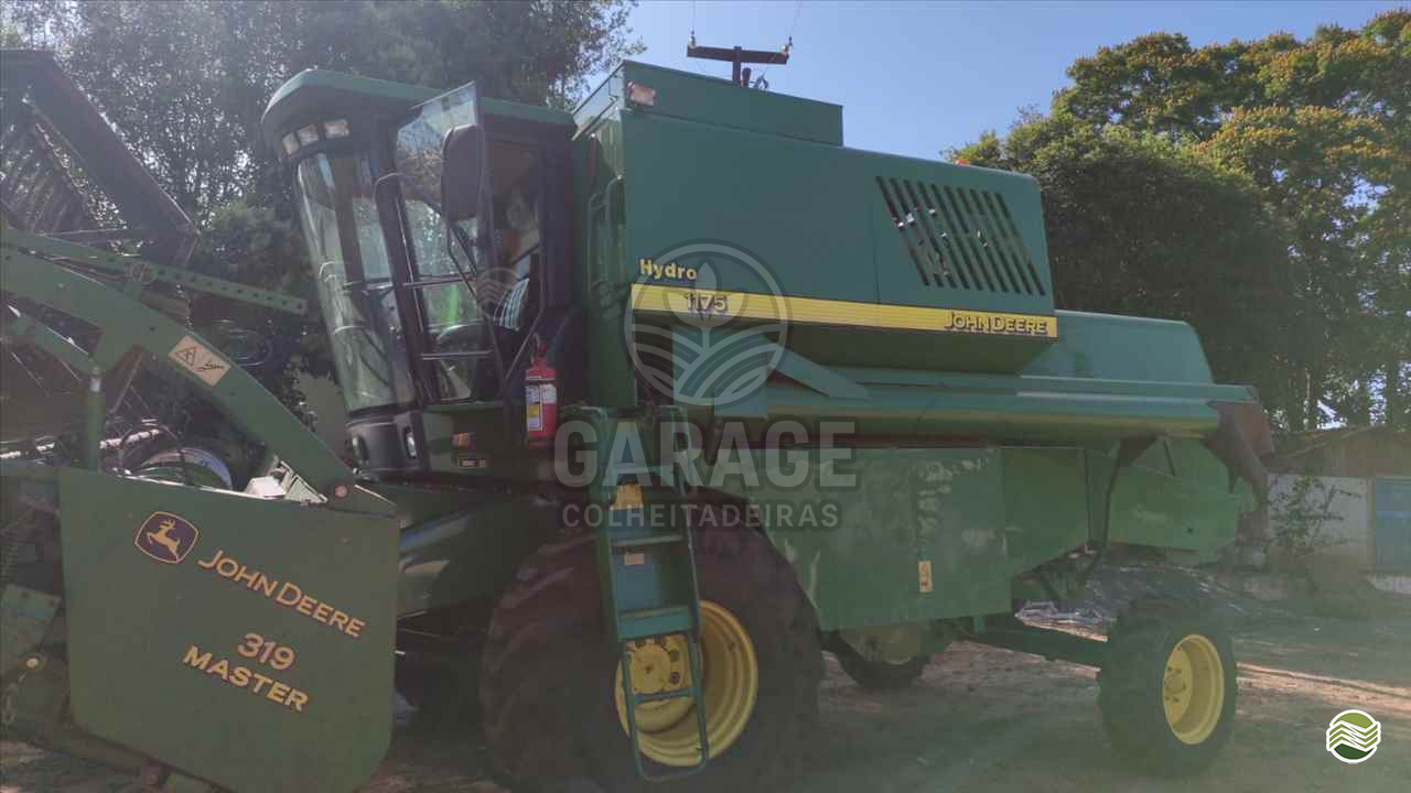 COLHEITADEIRA JOHN DEERE JOHN DEERE 1175 Garage Colheitadeiras  ARAGUARI MINAS GERAIS MG