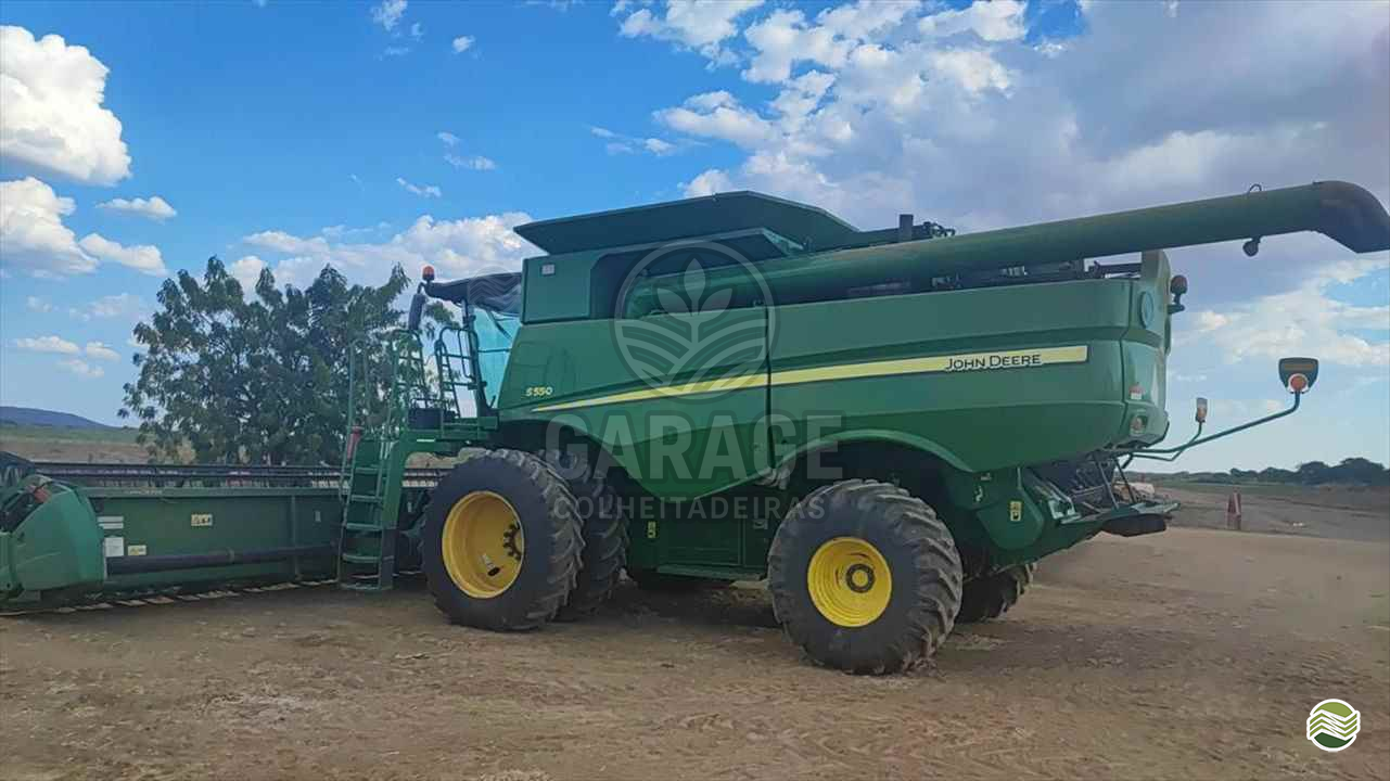 COLHEITADEIRA JOHN DEERE JOHN DEERE S550 Garage Colheitadeiras  ARAGUARI MINAS GERAIS MG