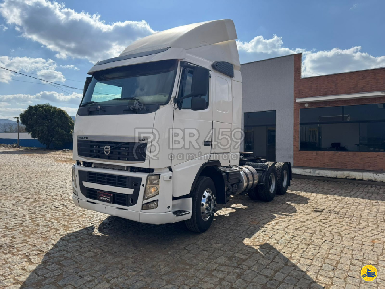 CAMINHAO VOLVO VOLVO FH 480 Cavalo Mecânico Truck 6x4 BR 459 Caminhões  ITAJUBA MINAS GERAIS MG