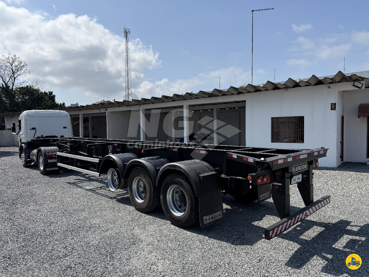PORTA-CONTAINER de NG Caminhões