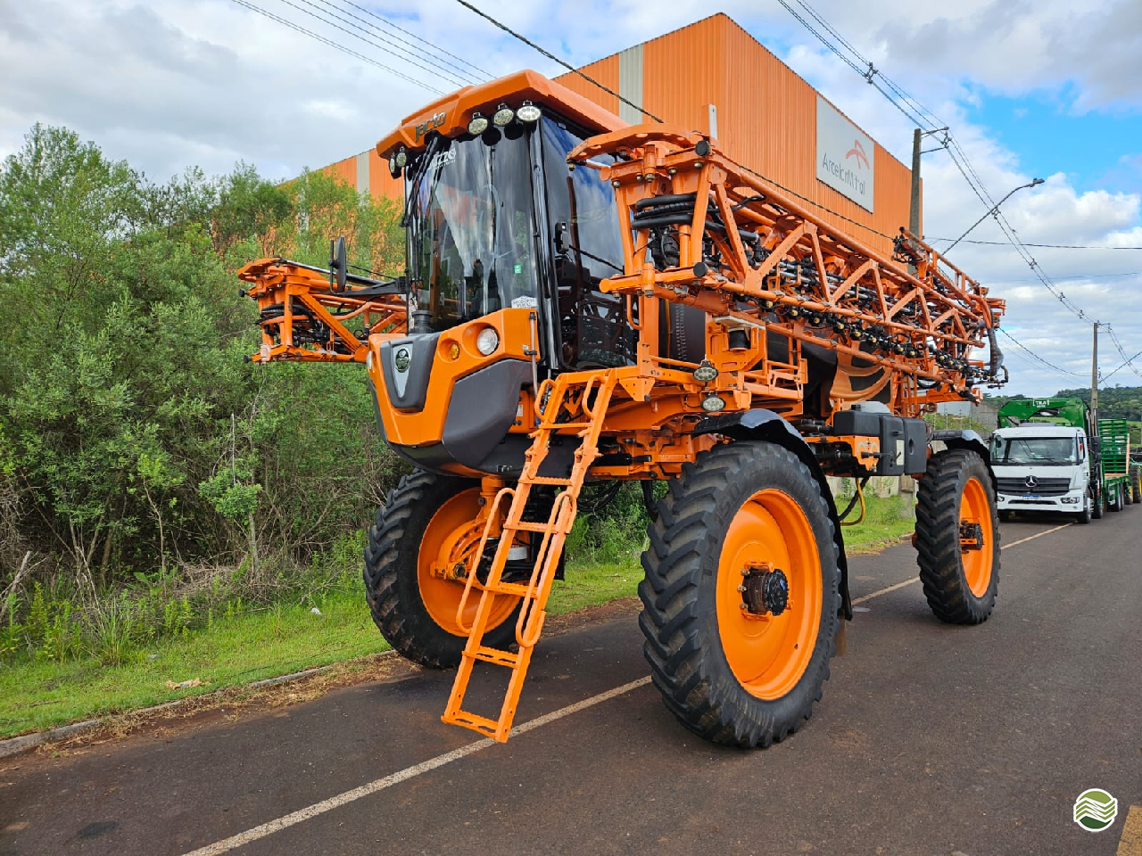 PULVERIZADOR JACTO UNIPORT 4530 Tração 4x4 M.A. Máquinas Agrícolas - Vitorino  VITORINO PARANÁ PR