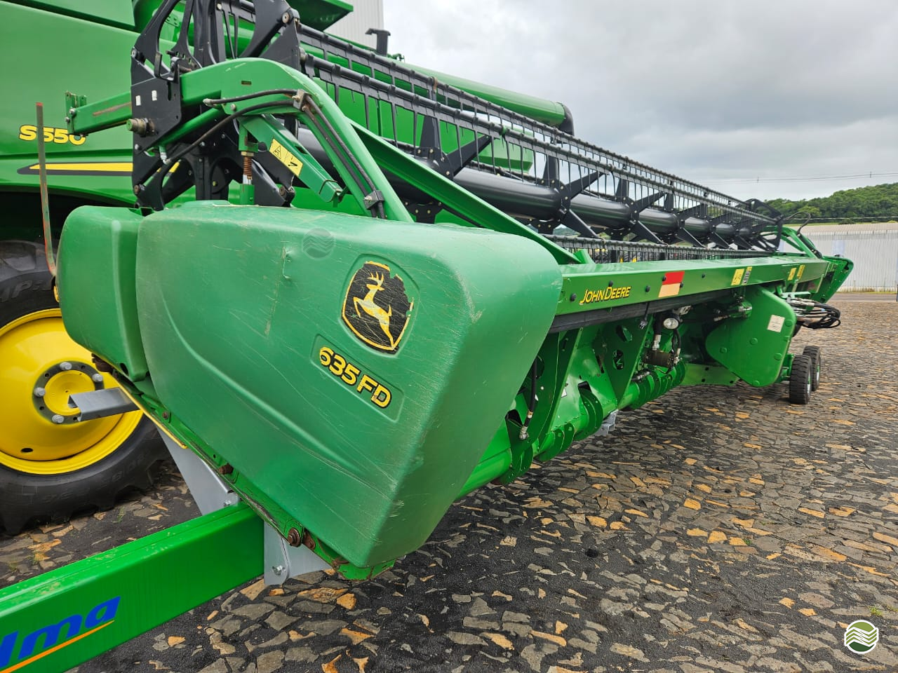 PLATAFORMA COLHEITADEIRA JOHN DEERE JOHN DEERE 635F M.A. Máquinas Agrícolas - Vitorino  VITORINO PARANÁ PR