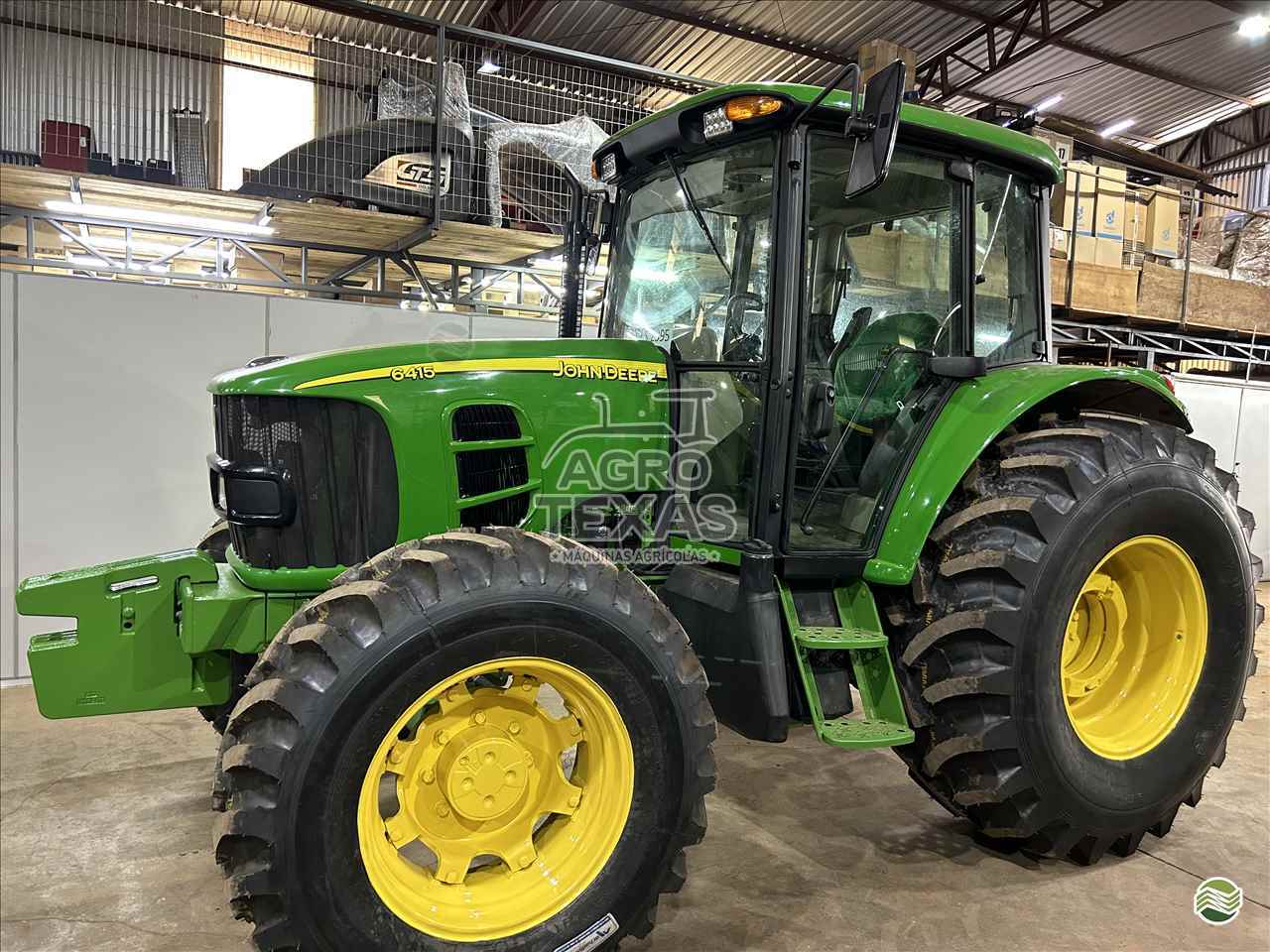 TRATOR JOHN DEERE JOHN DEERE 6415 Tração 4x4 Agro Texas Máquinas Agrícolas VITORINO PARANÁ PR