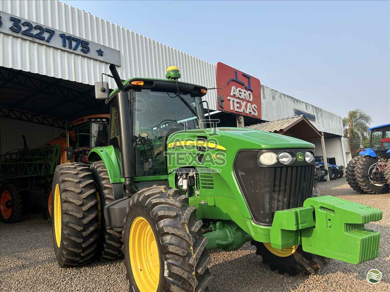 TRATOR JOHN DEERE JOHN DEERE 7185J Tração 4x4 Agro Texas Máquinas Agrícolas VITORINO PARANÁ PR