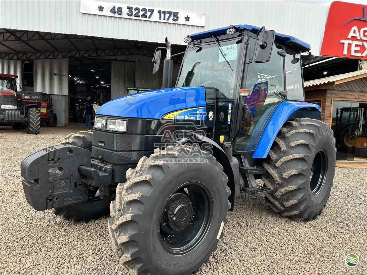 TRATOR NEW HOLLAND NEW TS 6020 Tração 4x4 Agro Texas Máquinas Agrícolas VITORINO PARANÁ PR