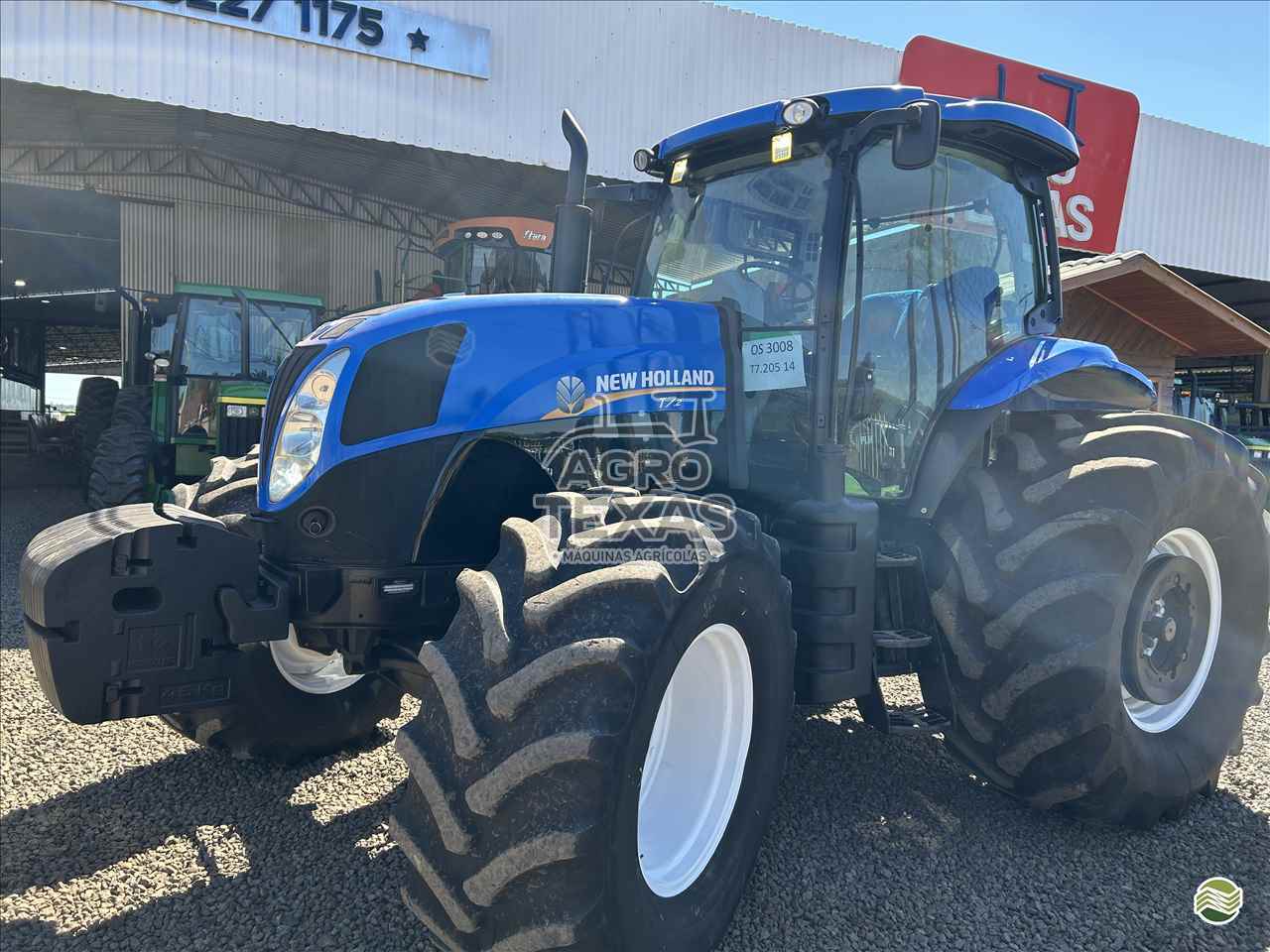 TRATOR NEW HOLLAND NEW T7 205 Tração 4x4 Agro Texas Máquinas Agrícolas VITORINO PARANÁ PR