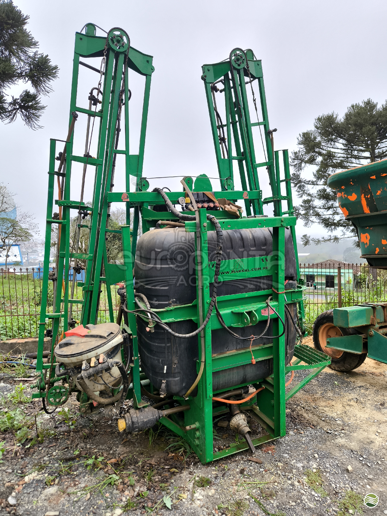 PULVERIZADOR MARKAL PULVERIZADOR 818 VC Acoplado Hidráulico Europonta IRATI PARANÁ PR