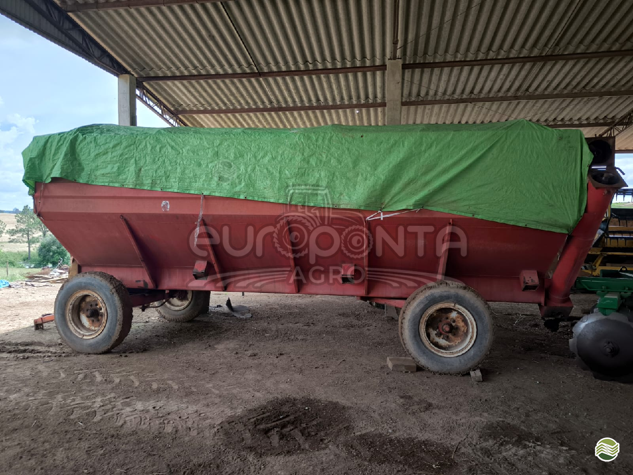 IMPLEMENTOS AGRICOLAS CARRETA BAZUKA GRANELEIRA 20000 Europonta IRATI PARANÁ PR