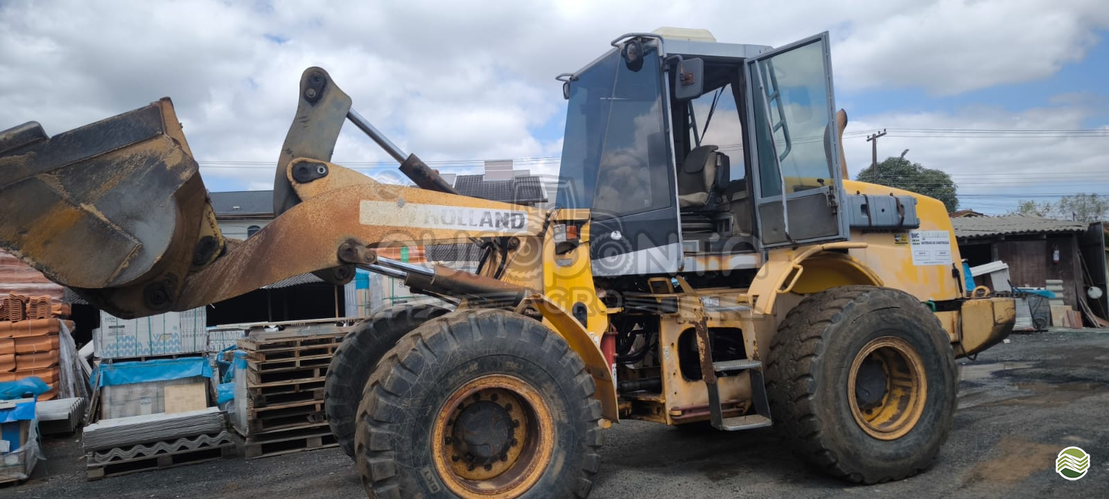PA CARREGADEIRA NEW HOLLAND W130 Europonta IRATI PARANÁ PR