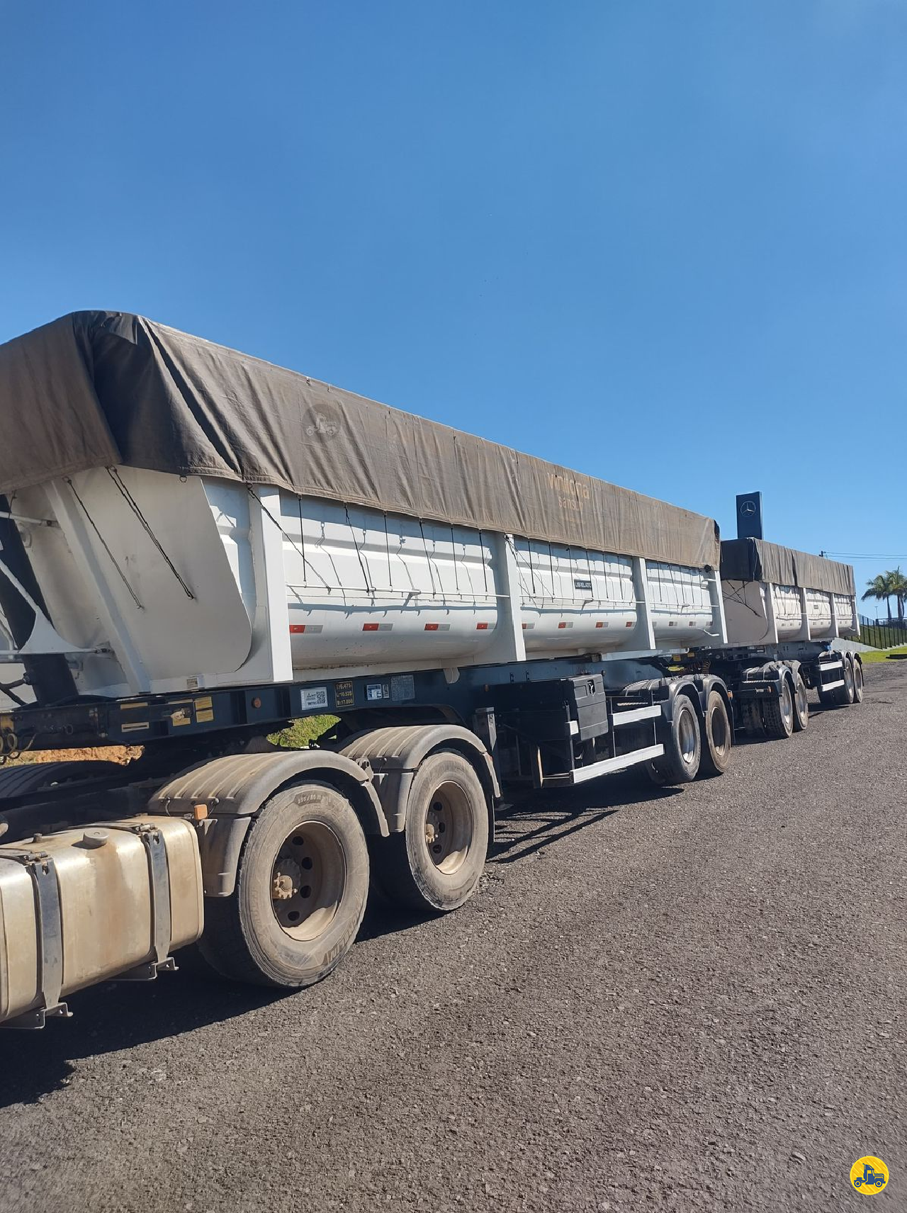 CARRETA RODOTREM BASCULANTE Marcelo Carretas e Caminhões REGENTE FEIJO SÃO PAULO SP