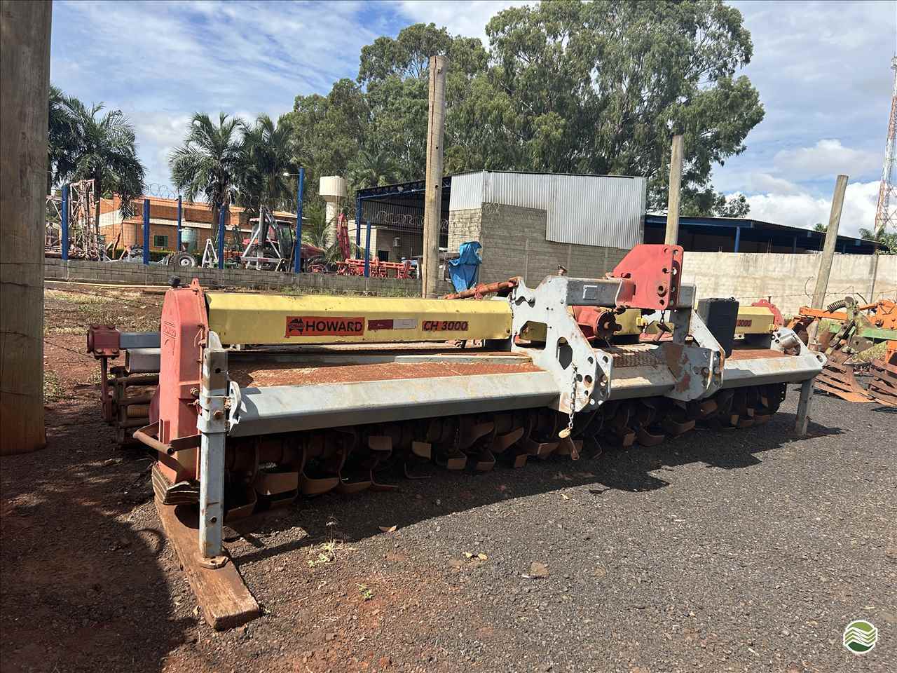 IMPLEMENTOS AGRICOLAS ENXADA ROTATIVA ENXADA ROTATIVA Gomes e Gouveia Máquinas CENTRALINA MINAS GERAIS MG