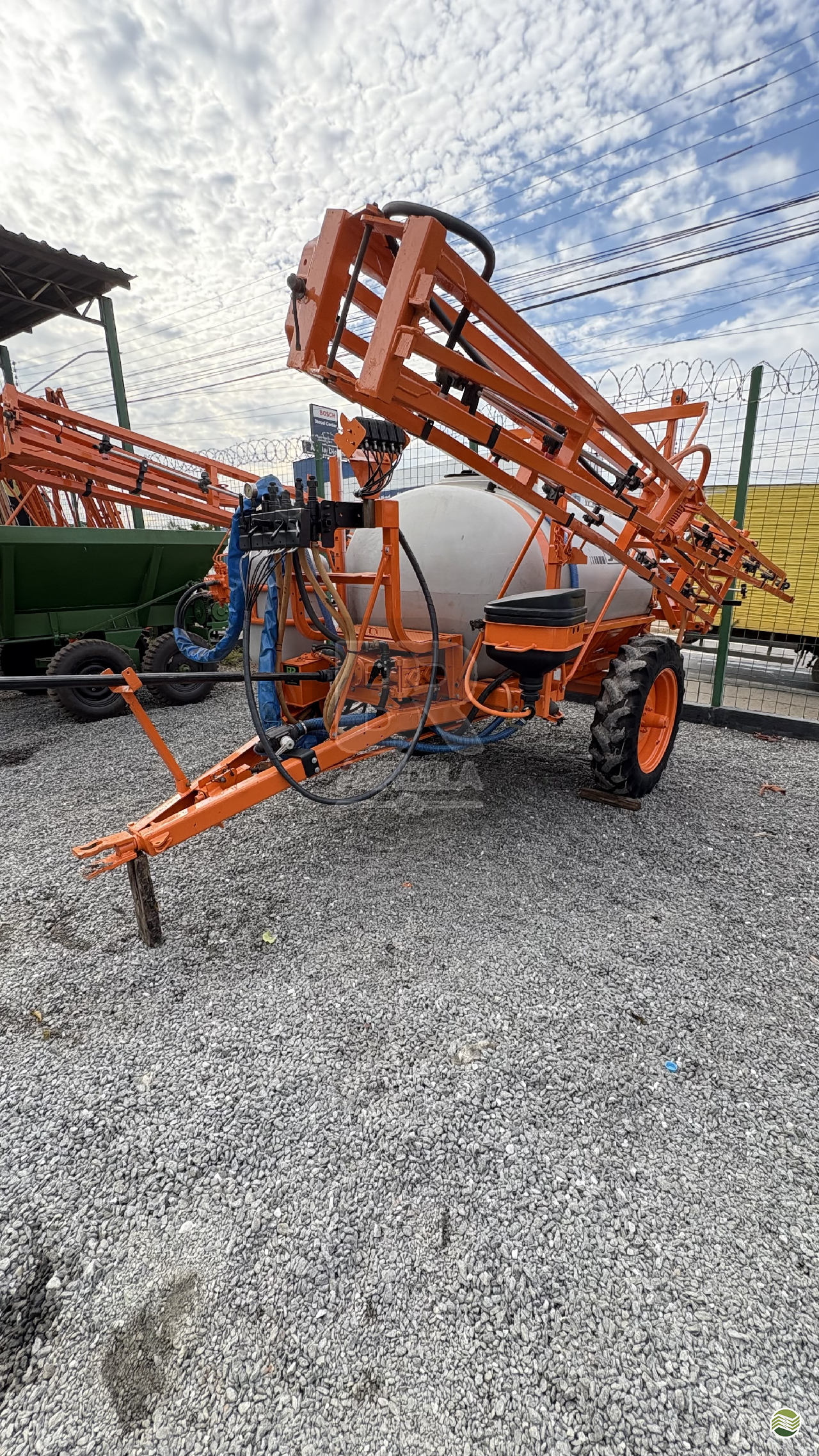PULVERIZADOR JACTO COLUMBIA CROSS Arrasto BR Agrícola ITUMBIARA GOIAS GO