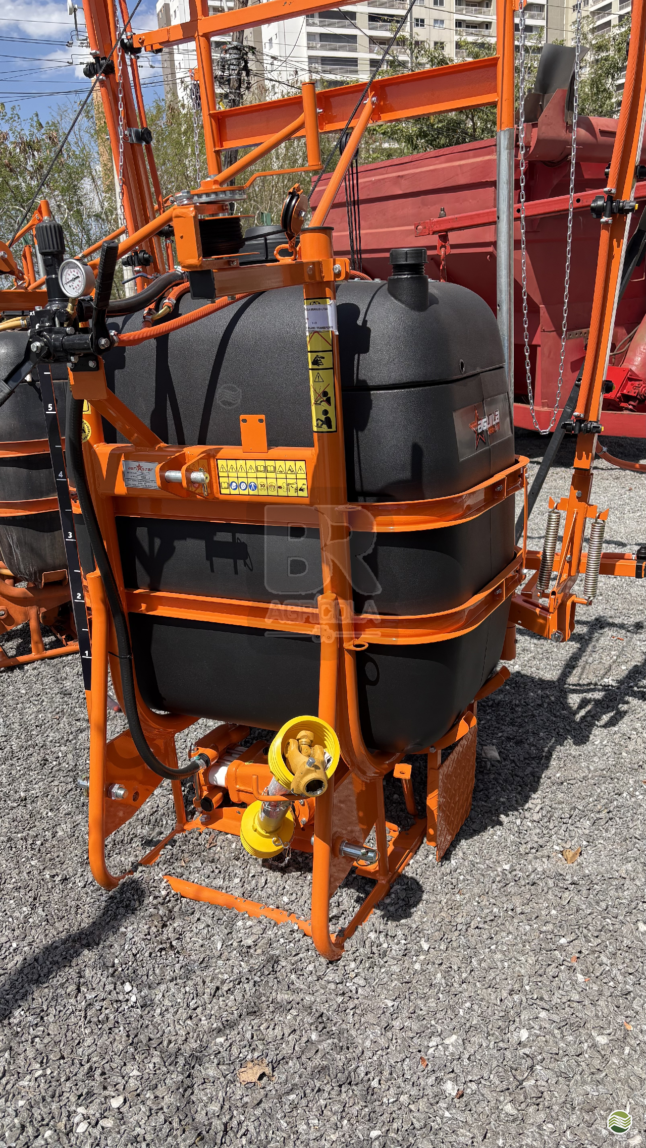 PULVERIZADOR AGRISTAR AGUILA 600M-12 Acoplado Hidráulico BR Agrícola ITUMBIARA GOIAS GO
