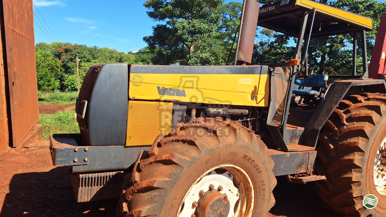 TRATOR VALMET VALMET 1580 Tração 4x4 Renato Tratores SERTAOZINHO SÃO PAULO SP