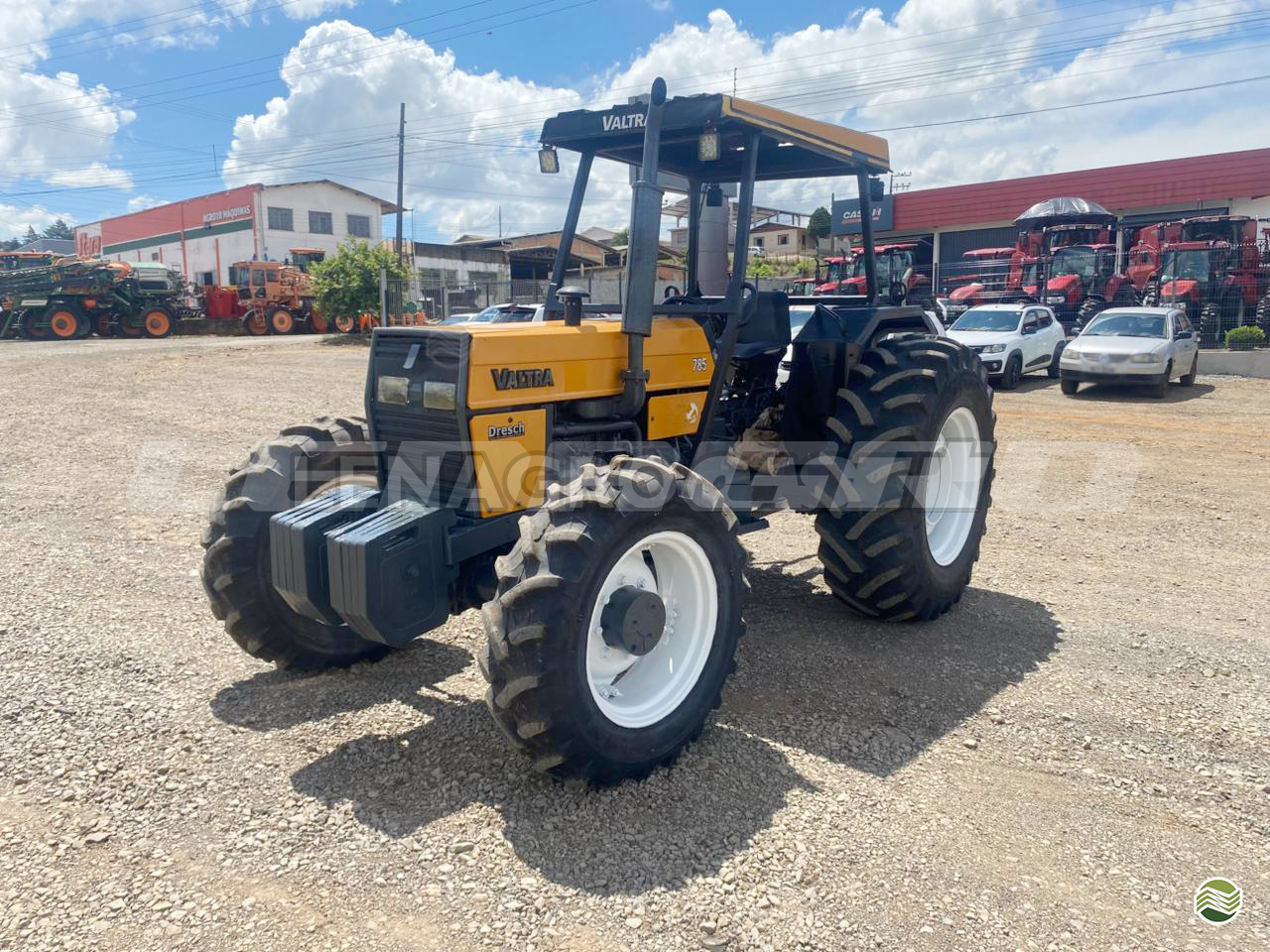 TRATOR VALTRA VALTRA 785 Tração 4x4 Lenagro - Case CAMPOS NOVOS SANTA CATARINA SC