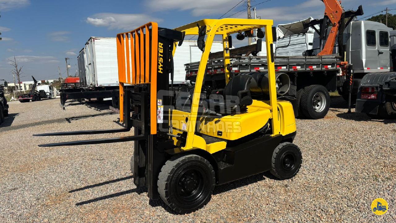 EMPILHADEIRA HYSTER H40XM  Cesar Caminhões SAO JOAO DA BOA VISTA SÃO PAULO SP
