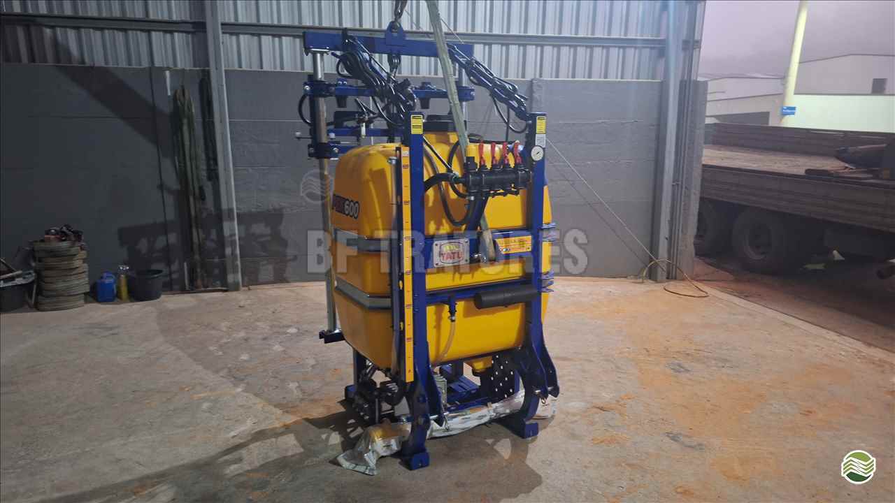 IMPLEMENTOS AGRICOLAS PULVERIZADOR KIT DE BARRAS HIDRÁULICAS BF Tratores PIRACEMA MINAS GERAIS MG