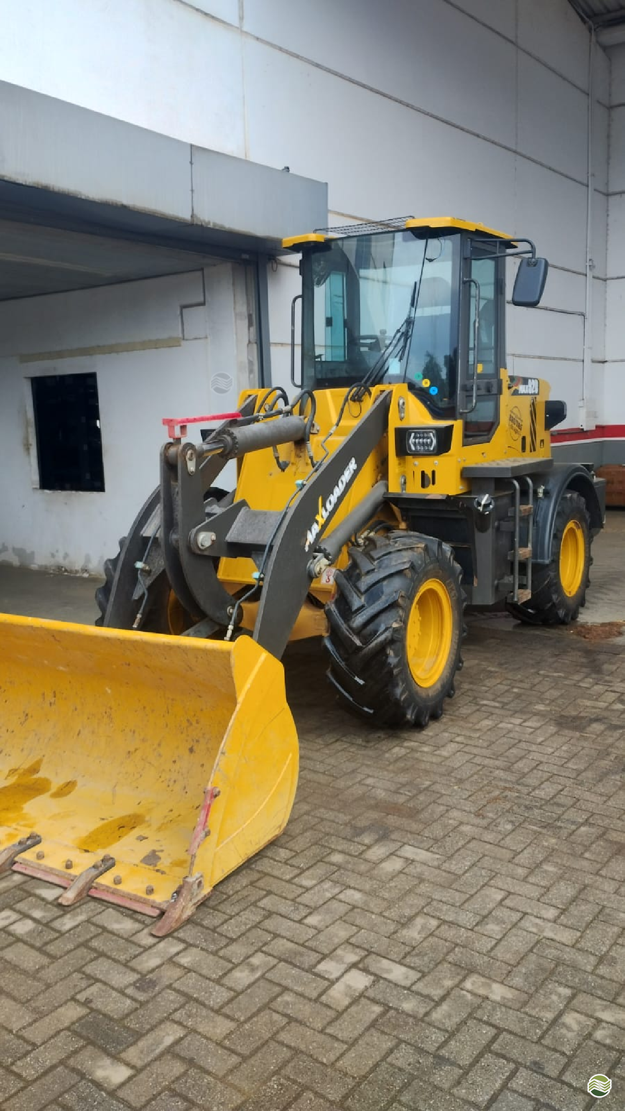 PA CARREGADEIRA MAXLOADER MAX916 Nosso Campo Agriculture - Mahindra - Matriz ARAPOTI PARANÁ PR