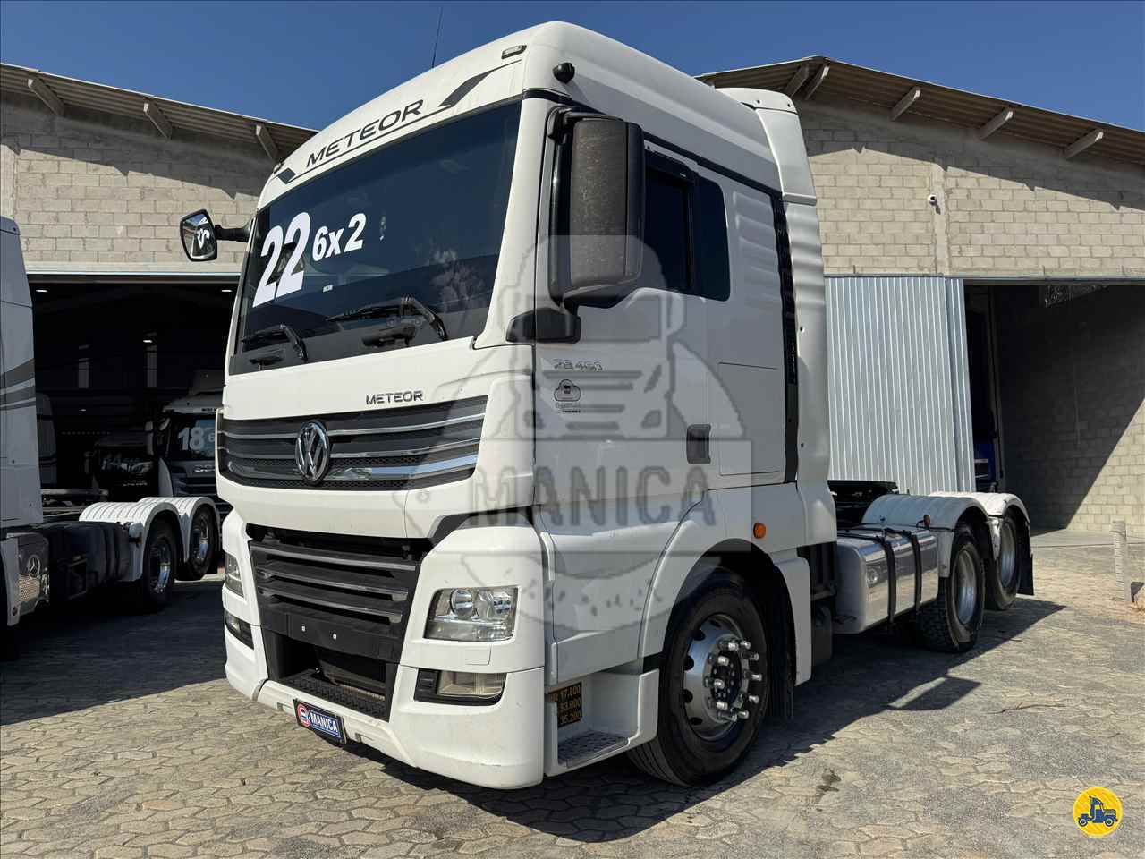 CAMINHAO VOLKSWAGEN VW 28460 Cavalo Mecânico 3/4 6x2 Manica Caminhões CURITIBA PARANÁ PR