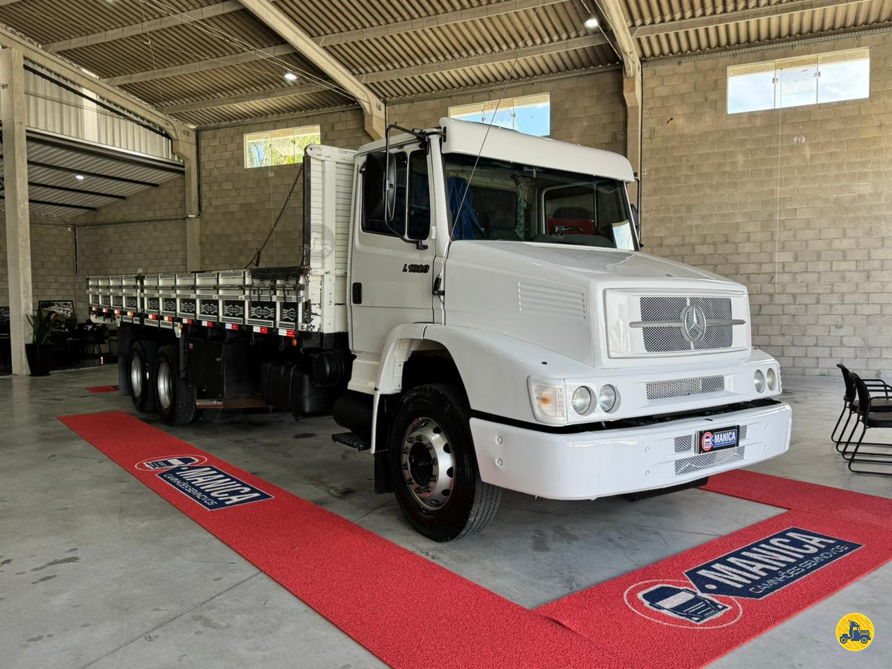 CAMINHAO MERCEDES-BENZ MB 1620 Carga Seca Traçado 6x4 Manica Caminhões CURITIBA PARANÁ PR